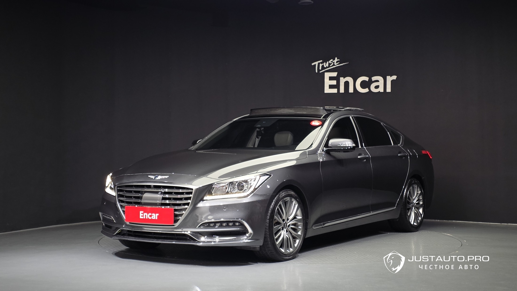 Автомобиль Genesis G80
