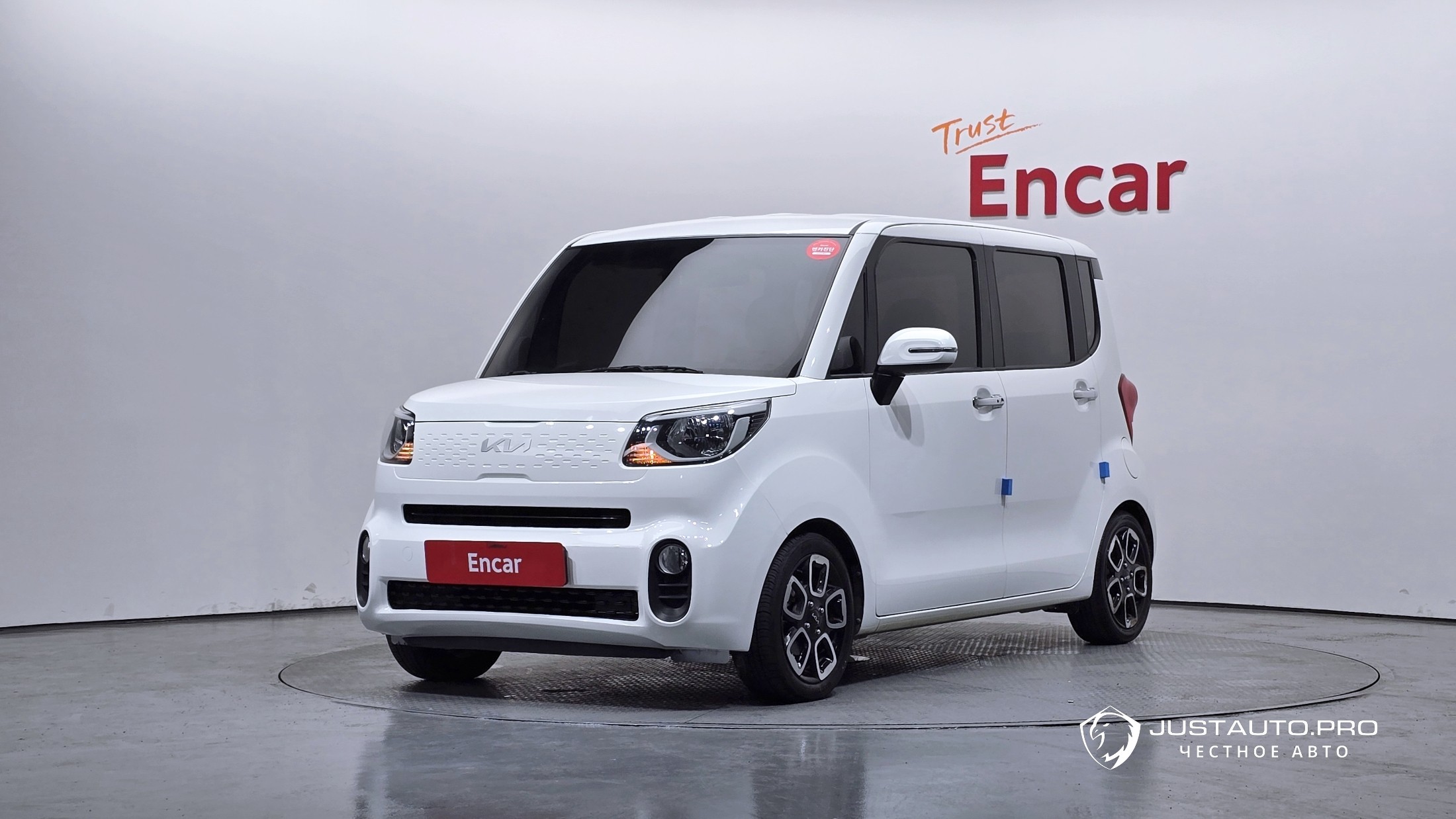 Автомобиль Kia RAY