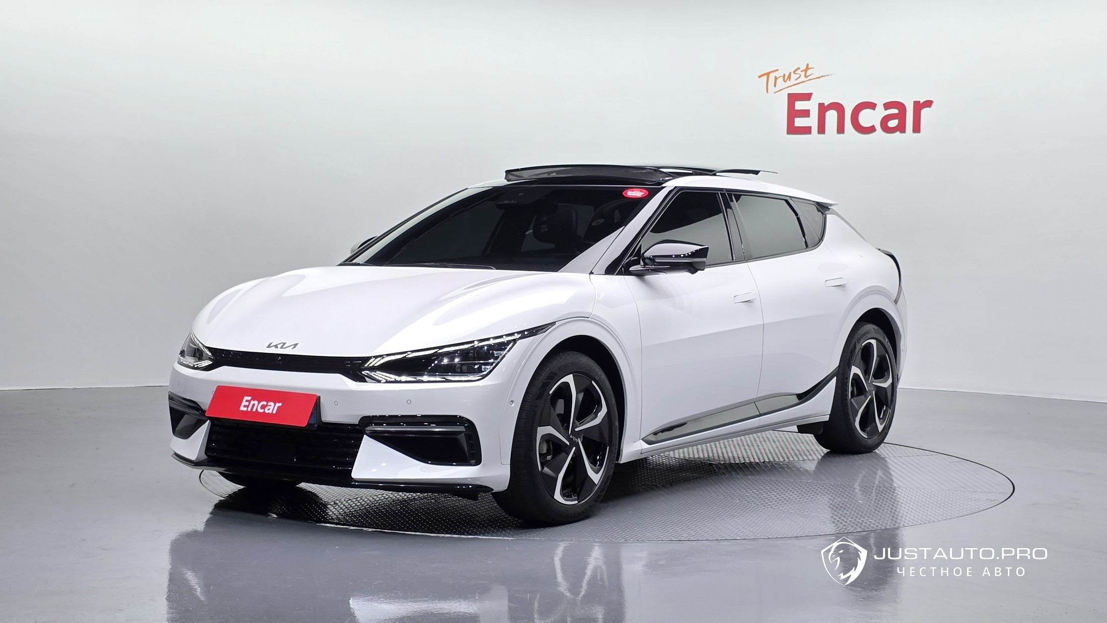 Автомобиль Kia EV6