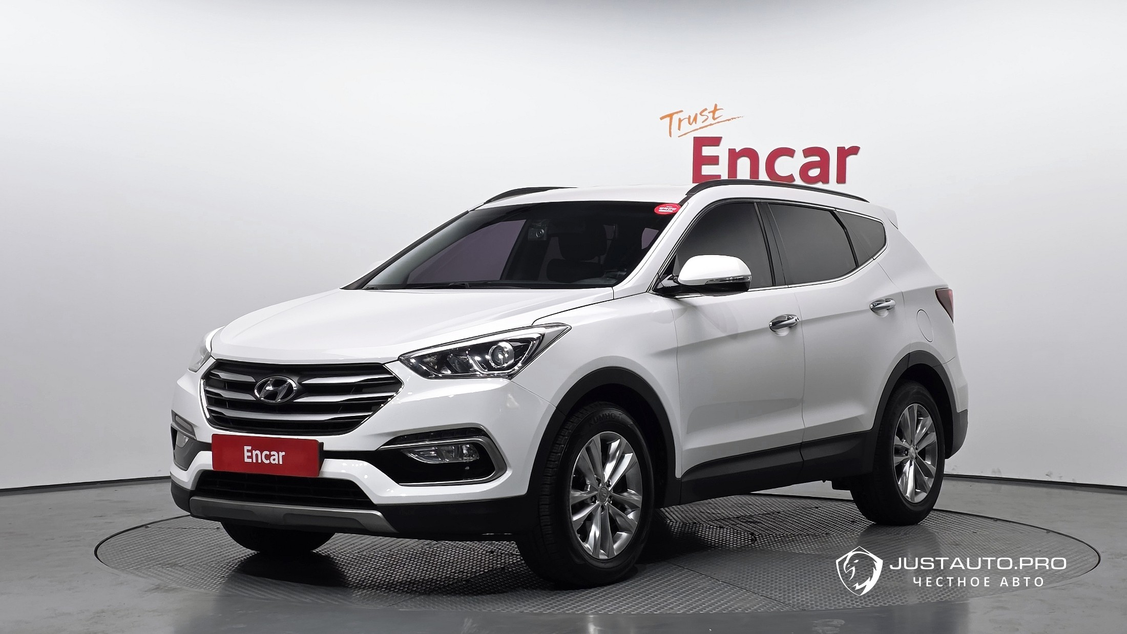 Автомобиль Hyundai Santafe