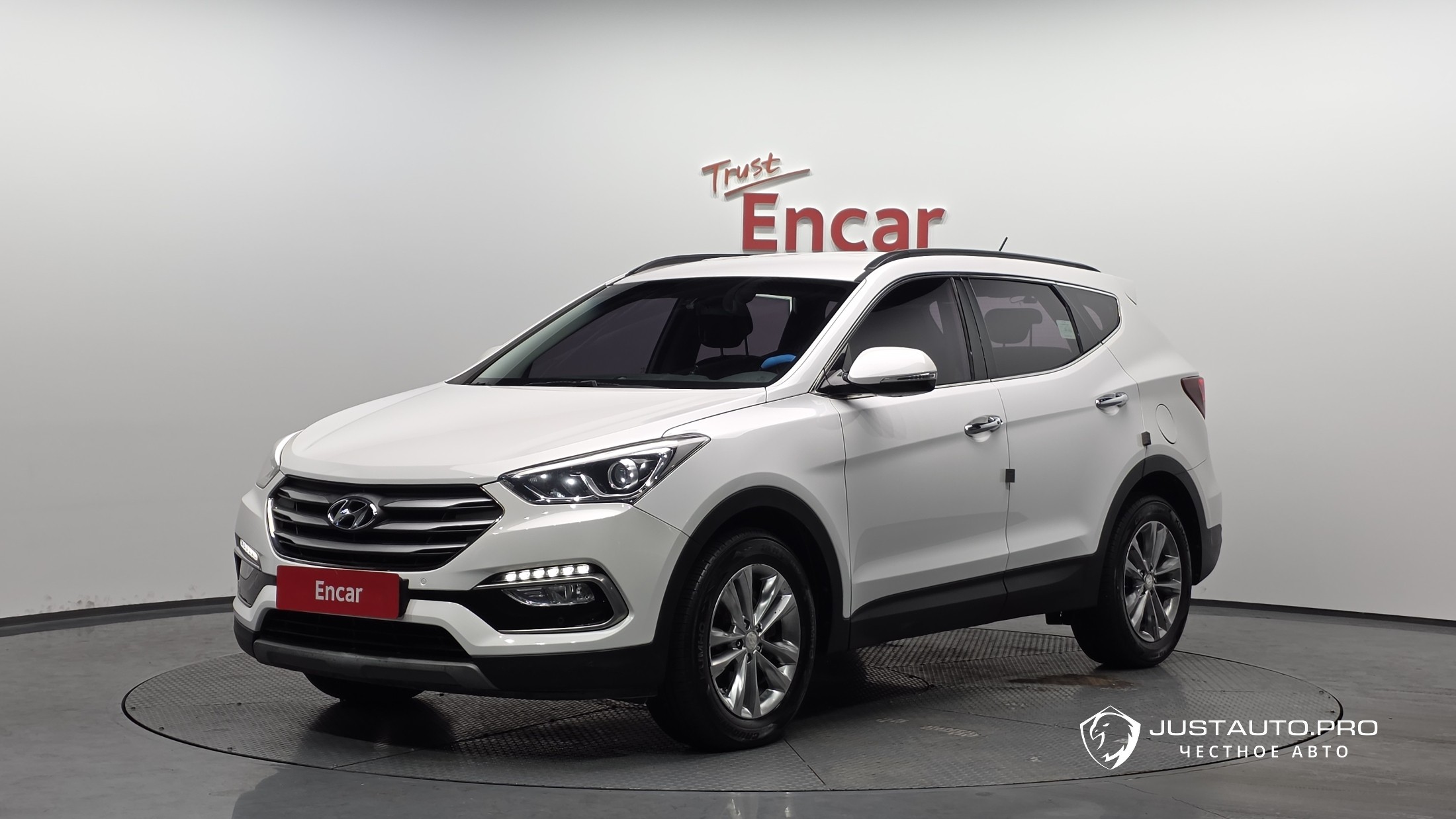 Автомобиль Hyundai Santafe