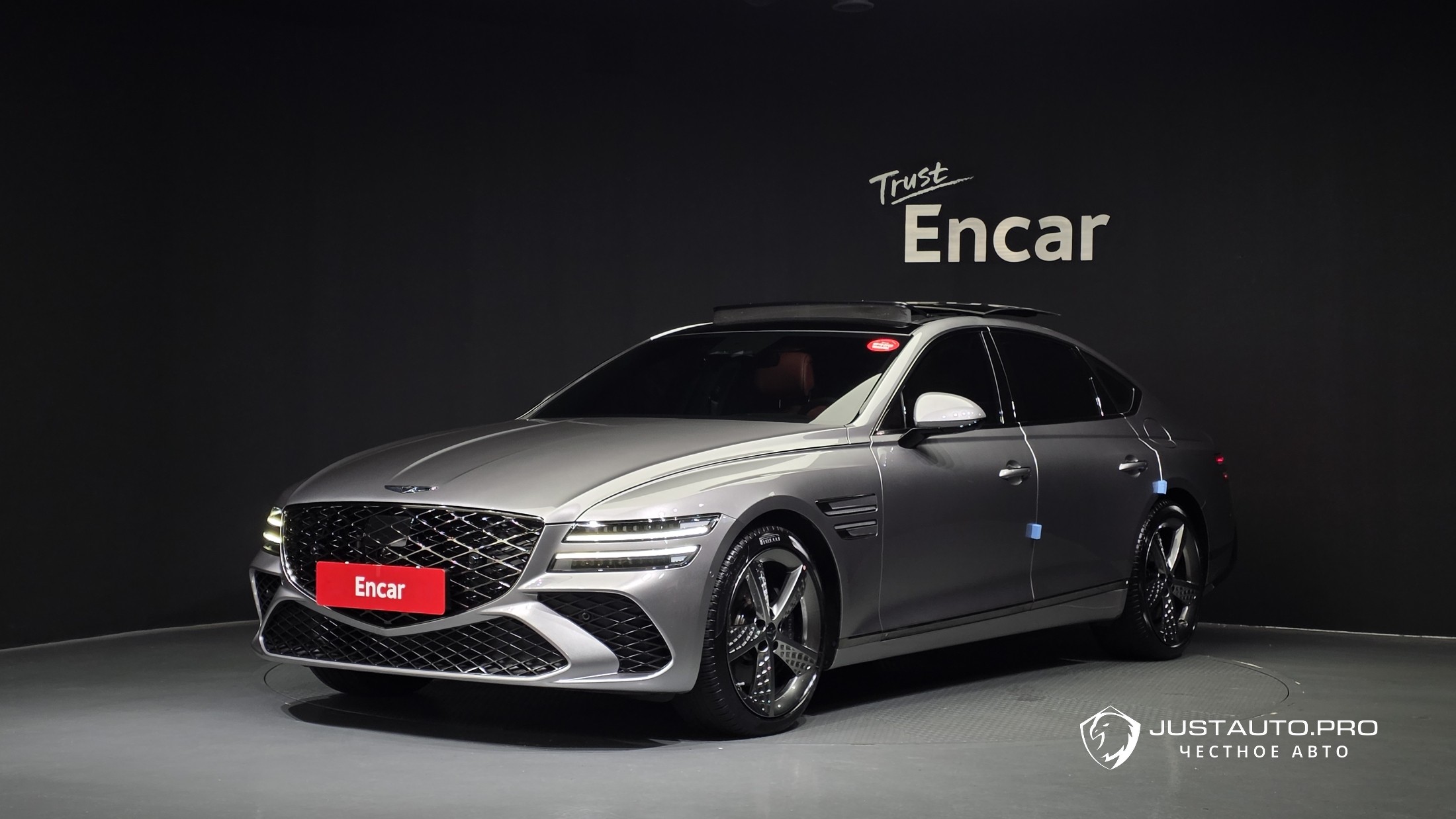 Автомобиль Genesis G80