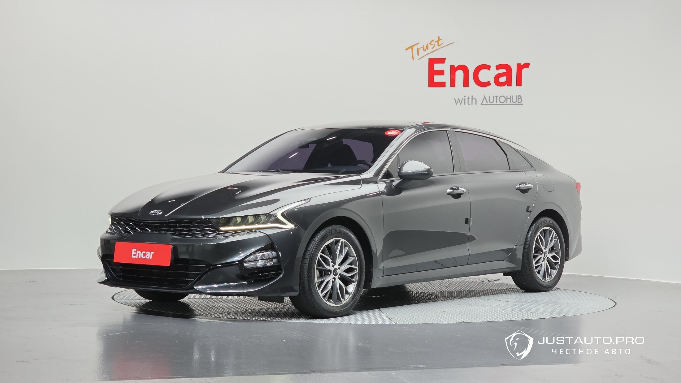 Автомобиль Kia K5