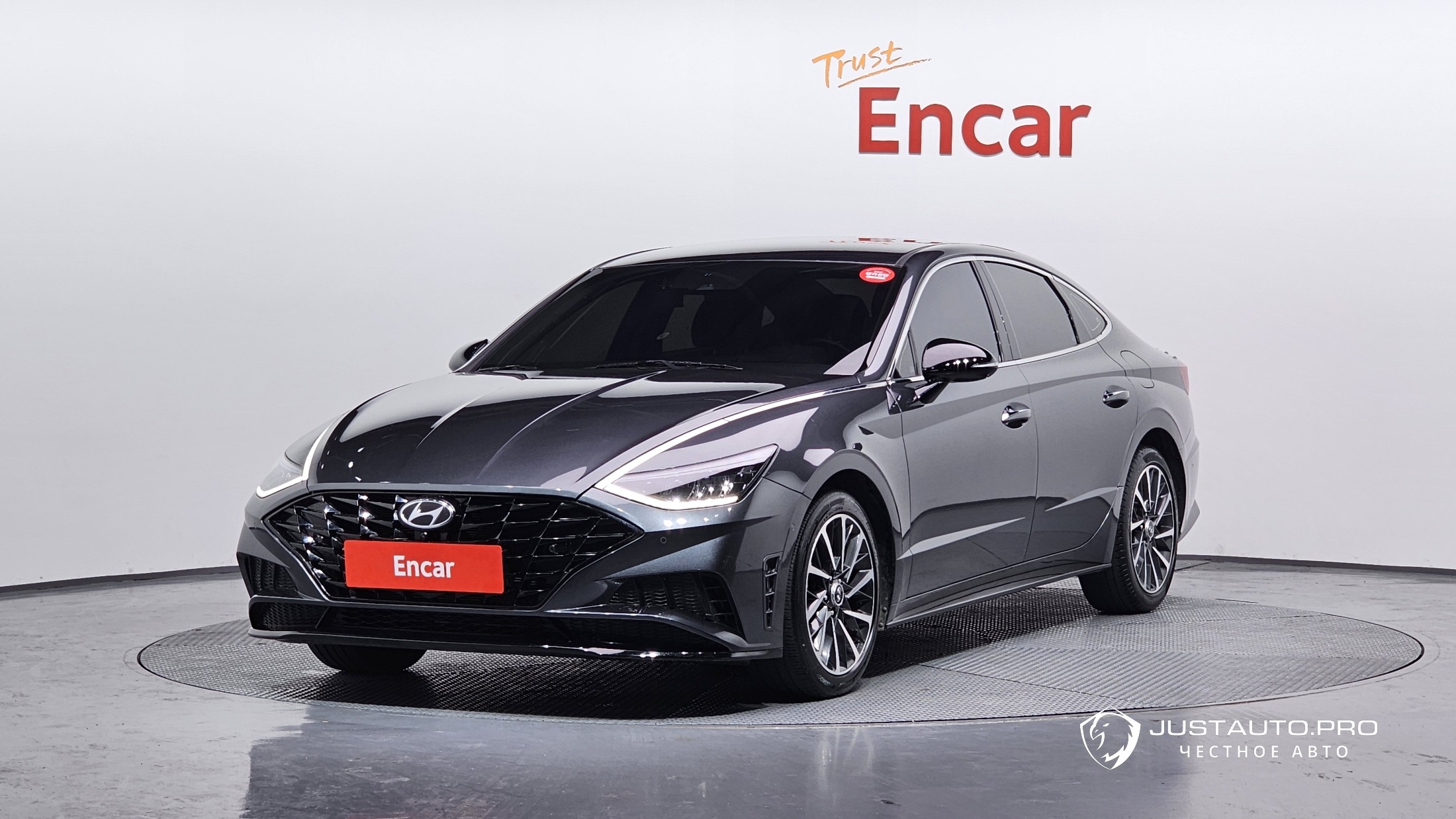 Автомобиль Hyundai Sonata