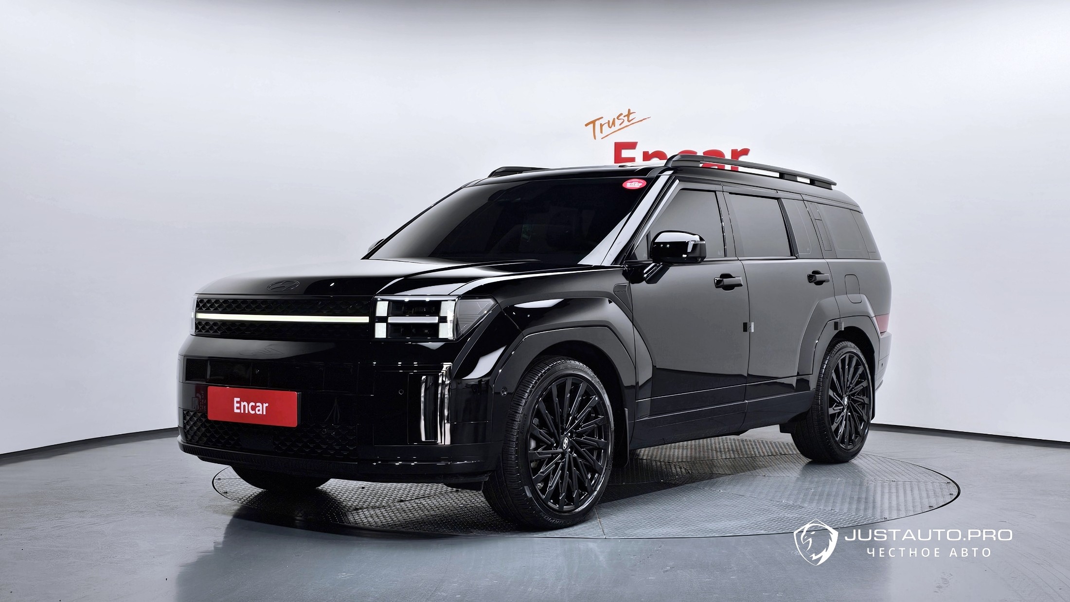 Автомобиль Hyundai Santafe