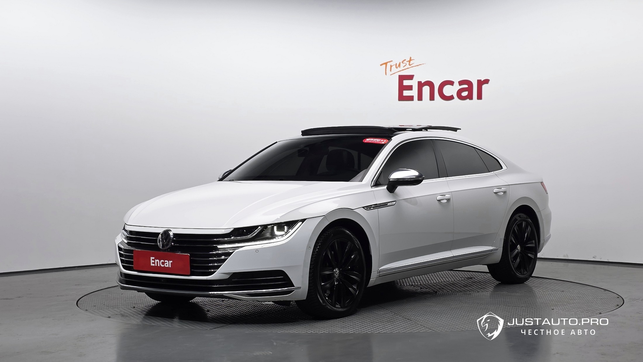 Автомобиль Volkswagen Arteon