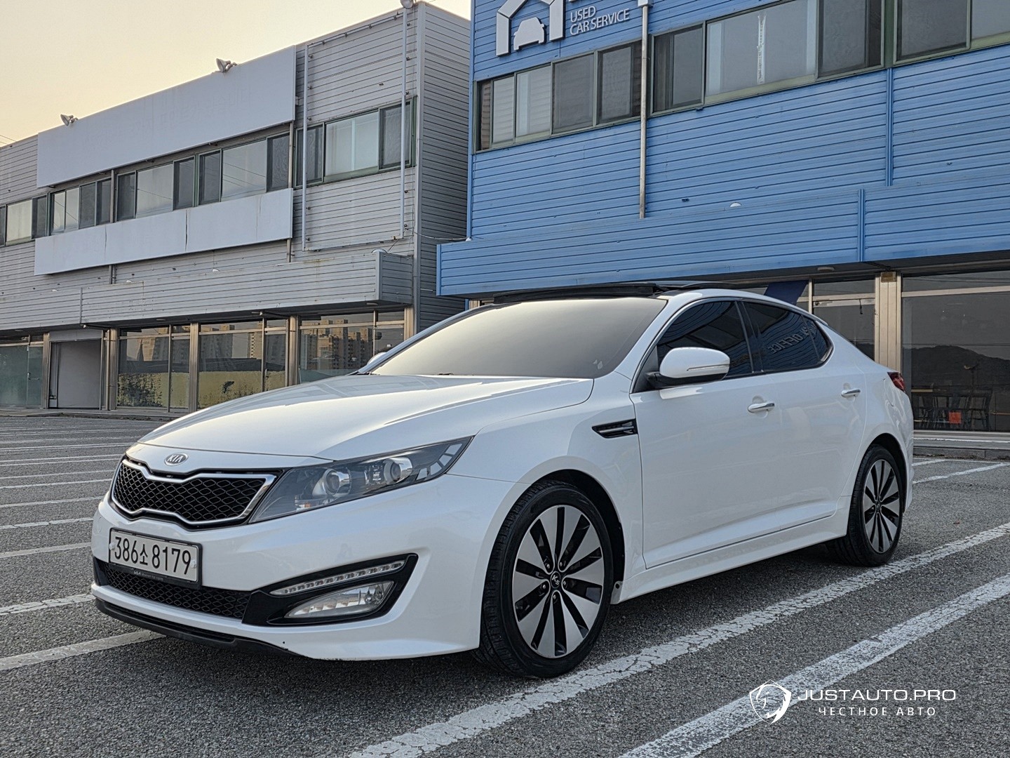 Автомобиль Kia K5