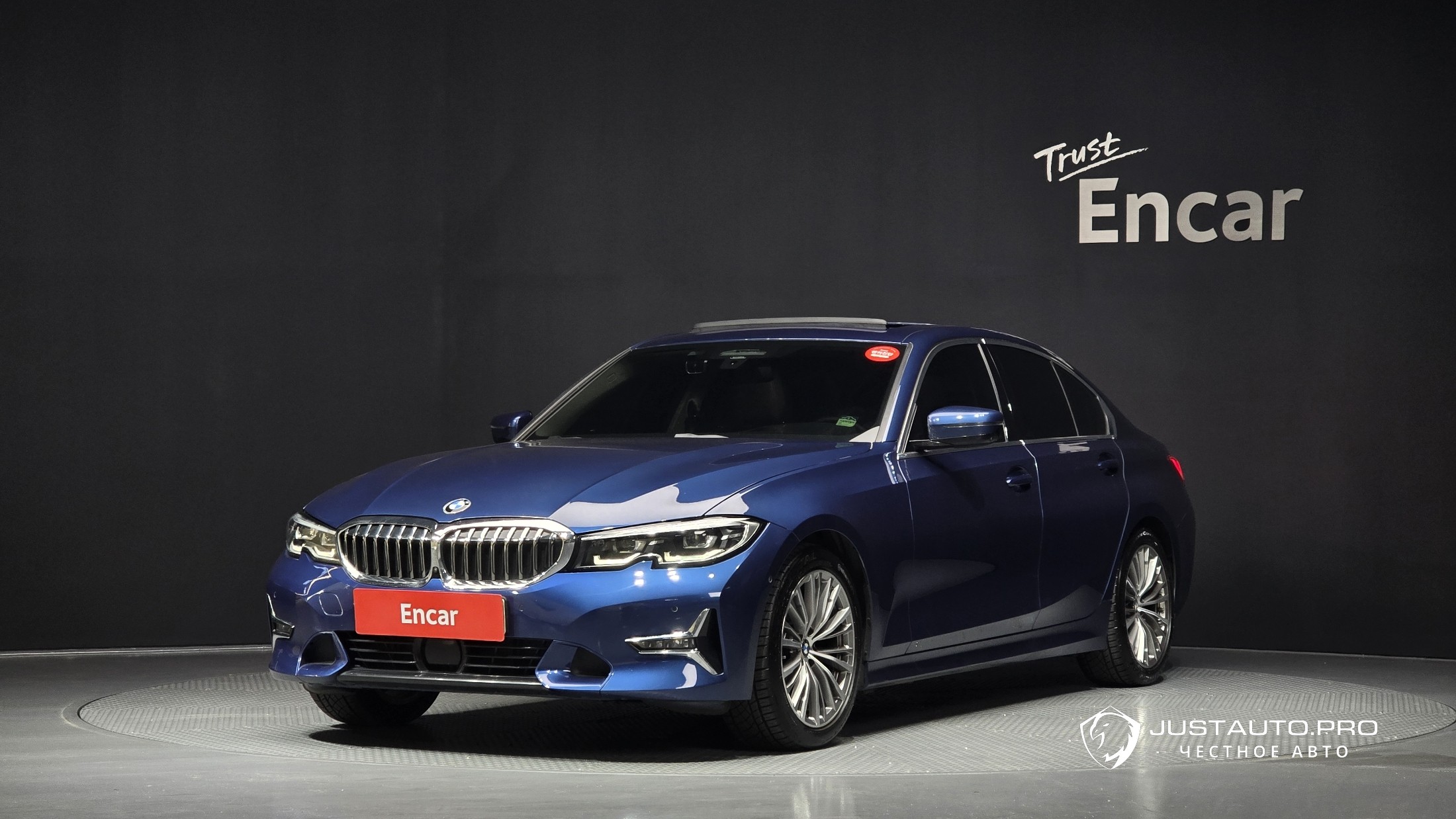 Автомобиль BMW 3-Series