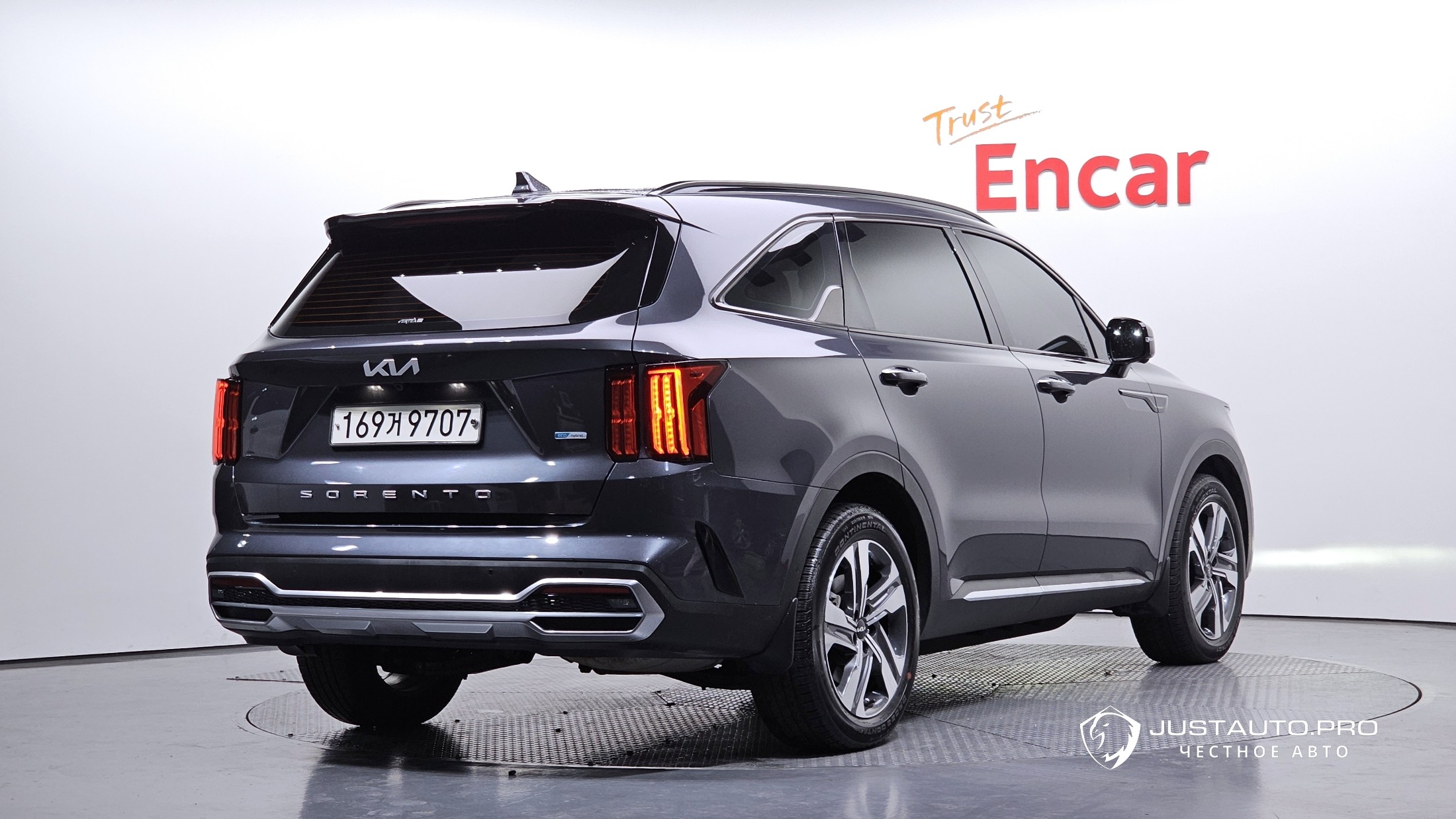 Автомобиль Kia Sorento