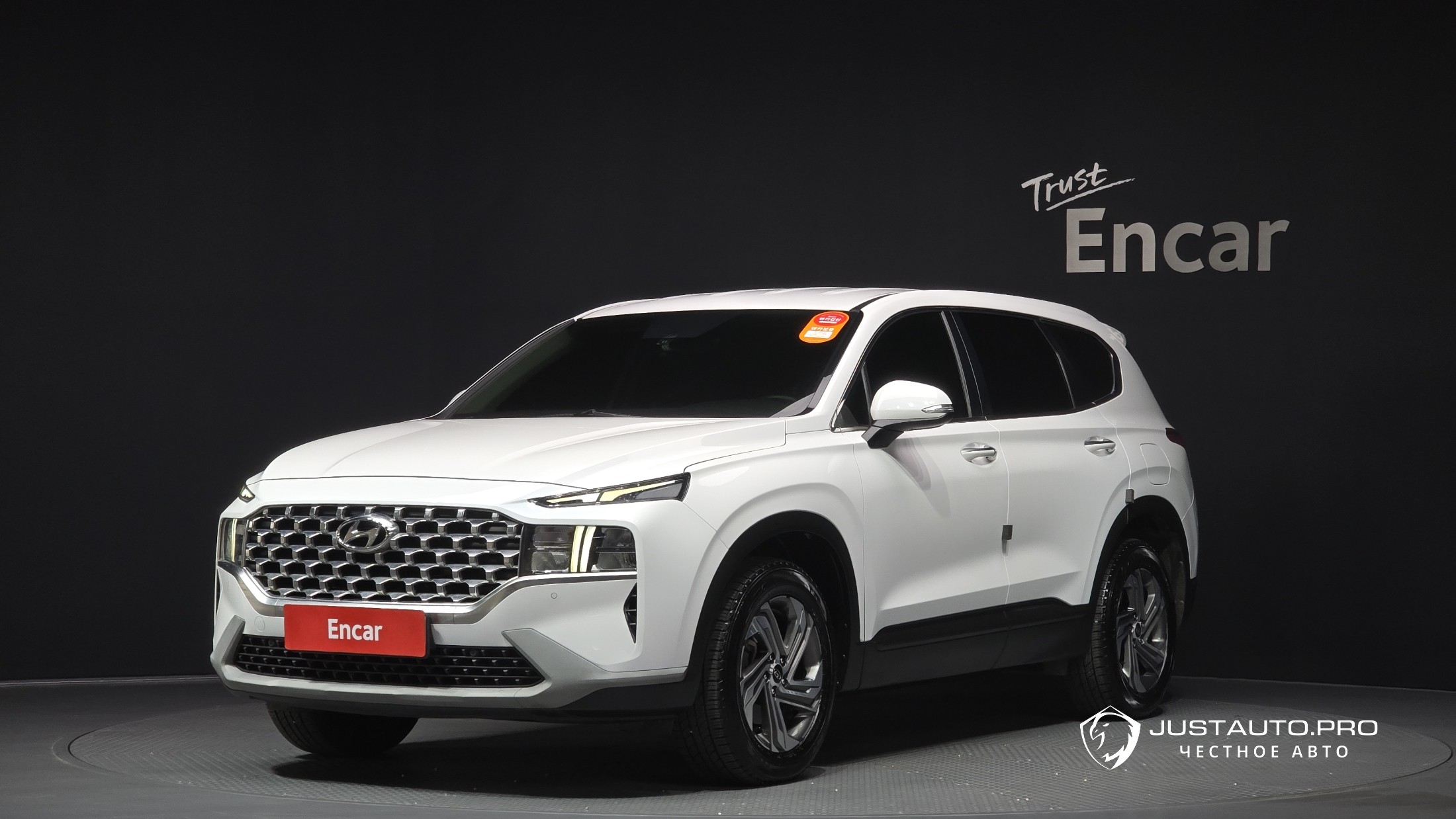 Автомобиль Hyundai Santafe