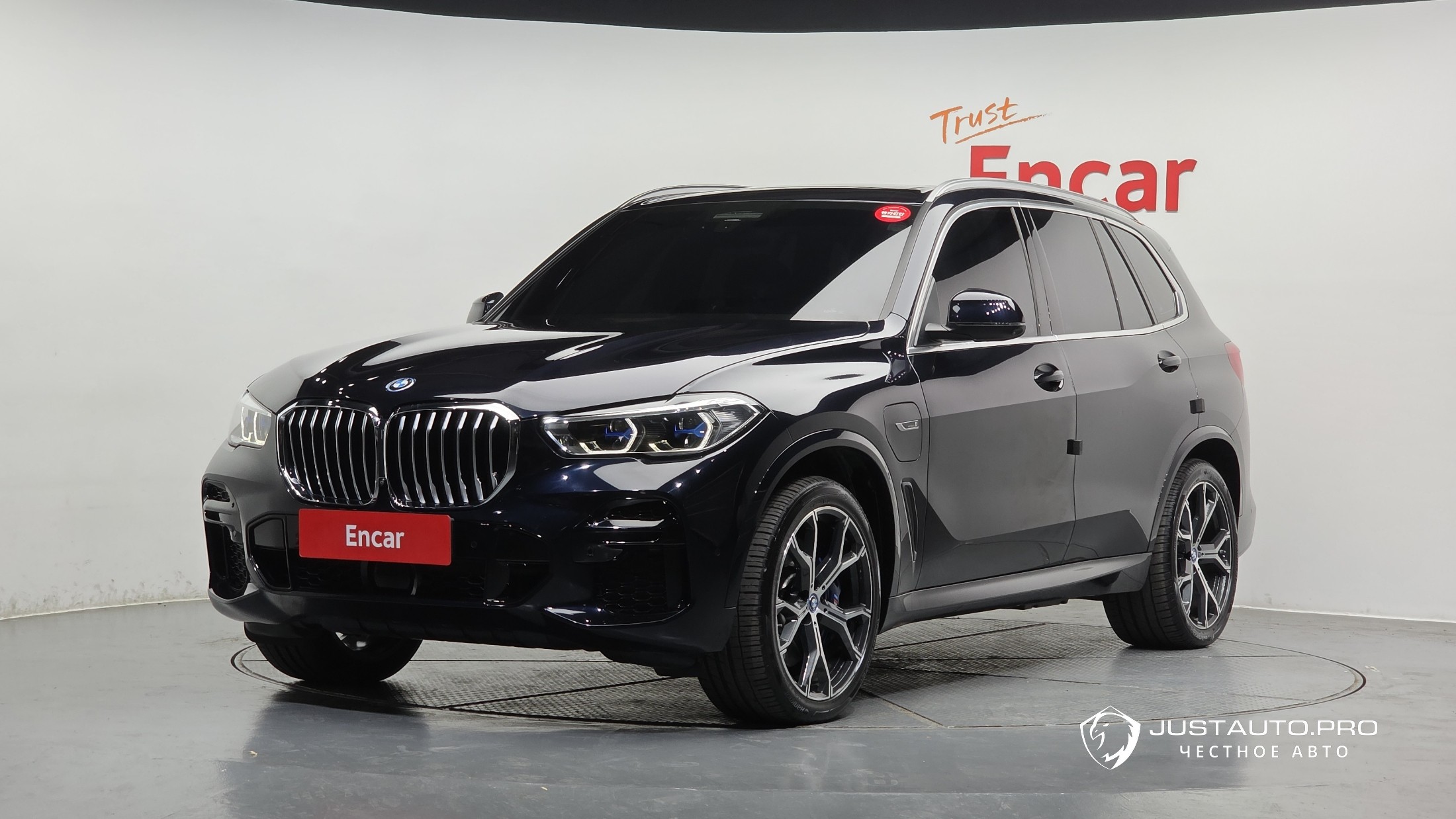Автомобиль BMW X5