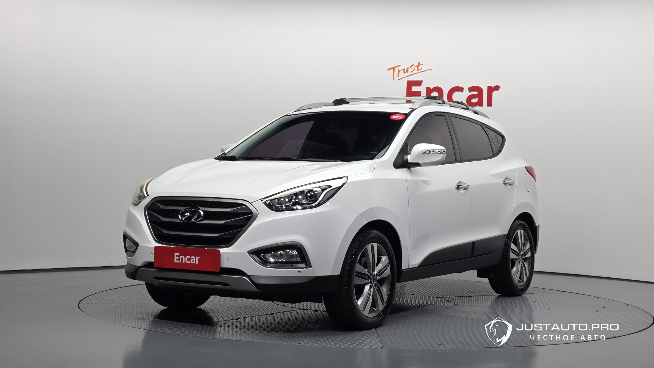 Автомобиль Hyundai Tucson