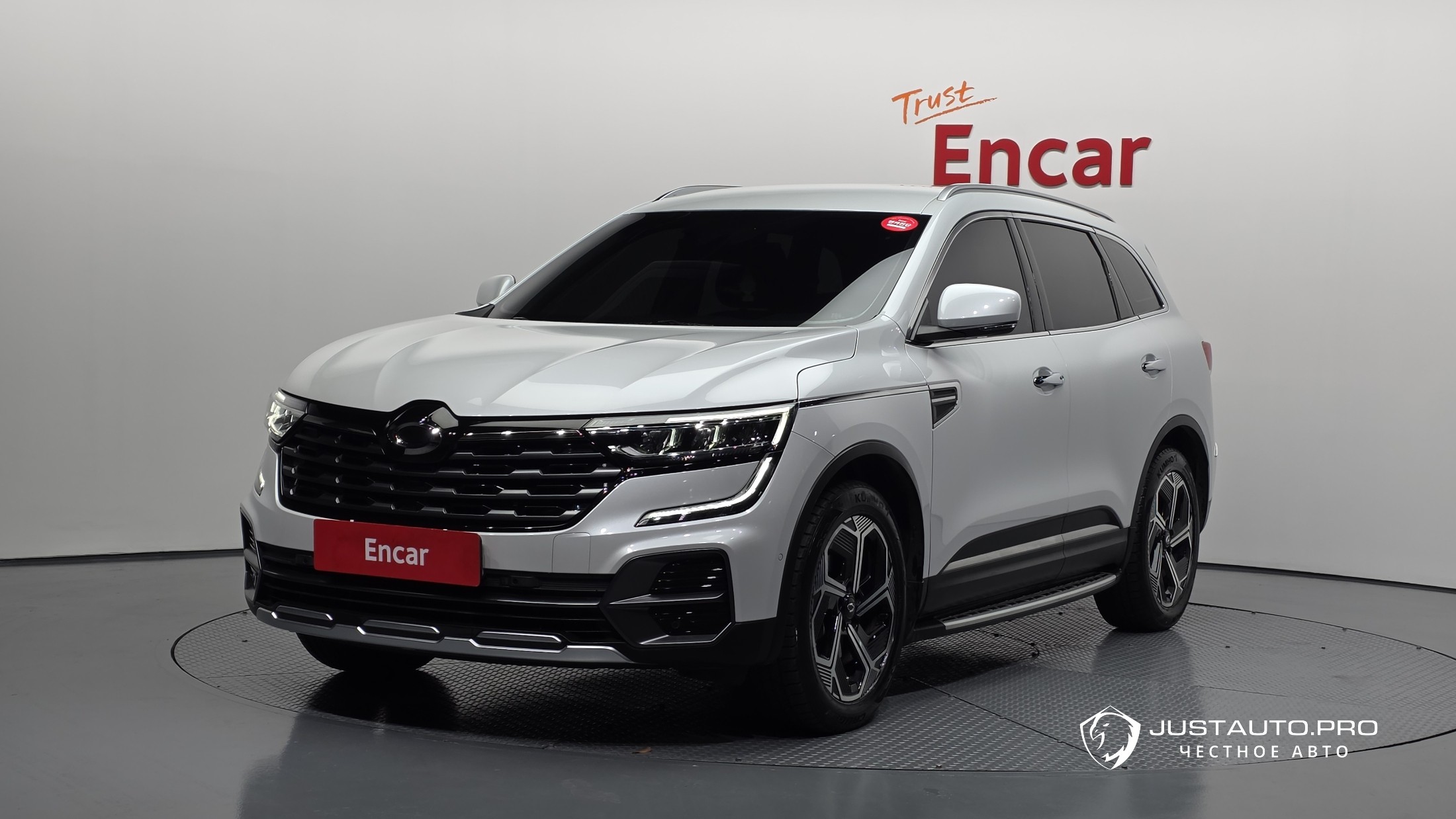 Автомобиль Renault-KoreaSamsung QM6