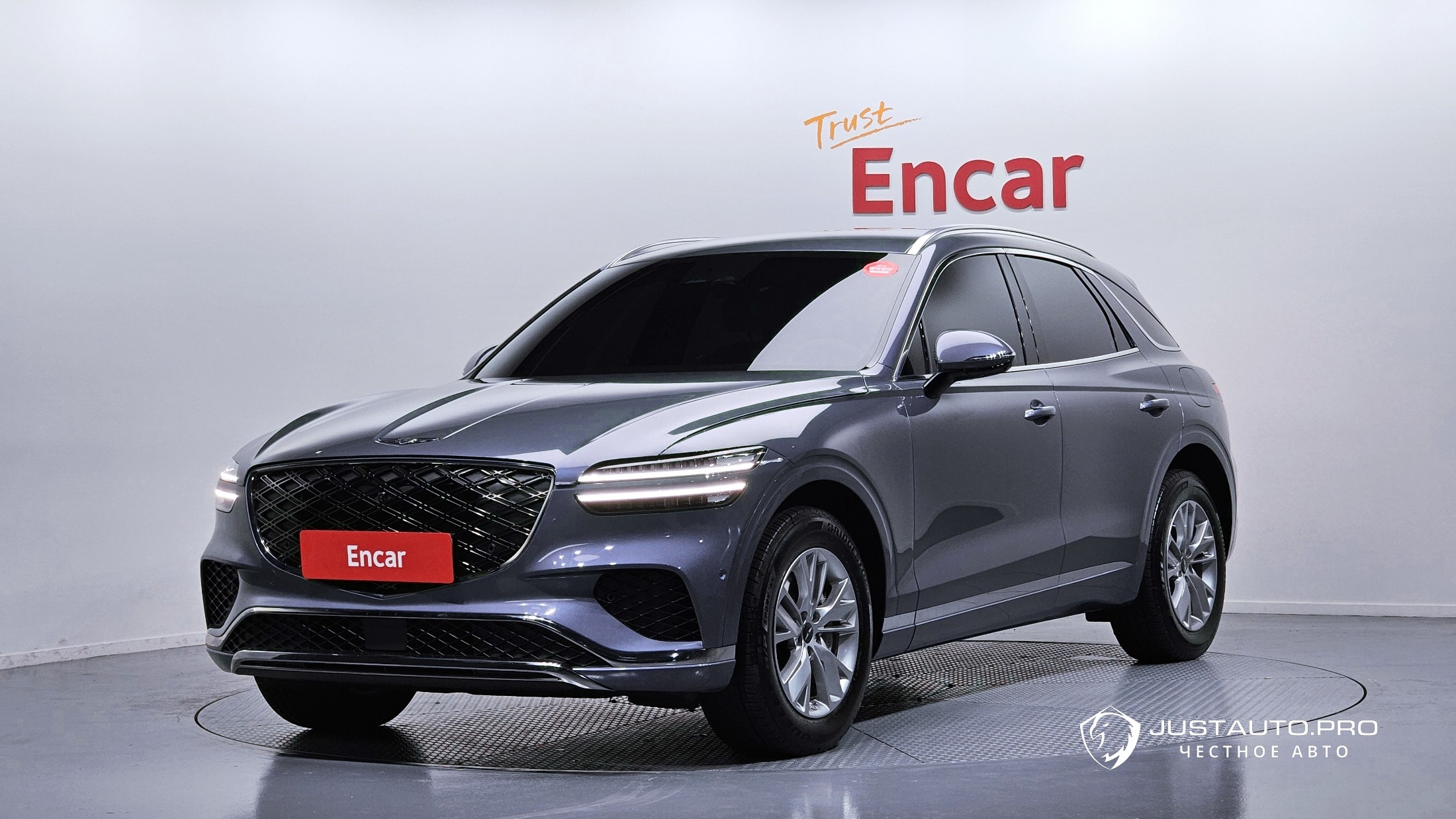 Автомобиль Genesis GV70