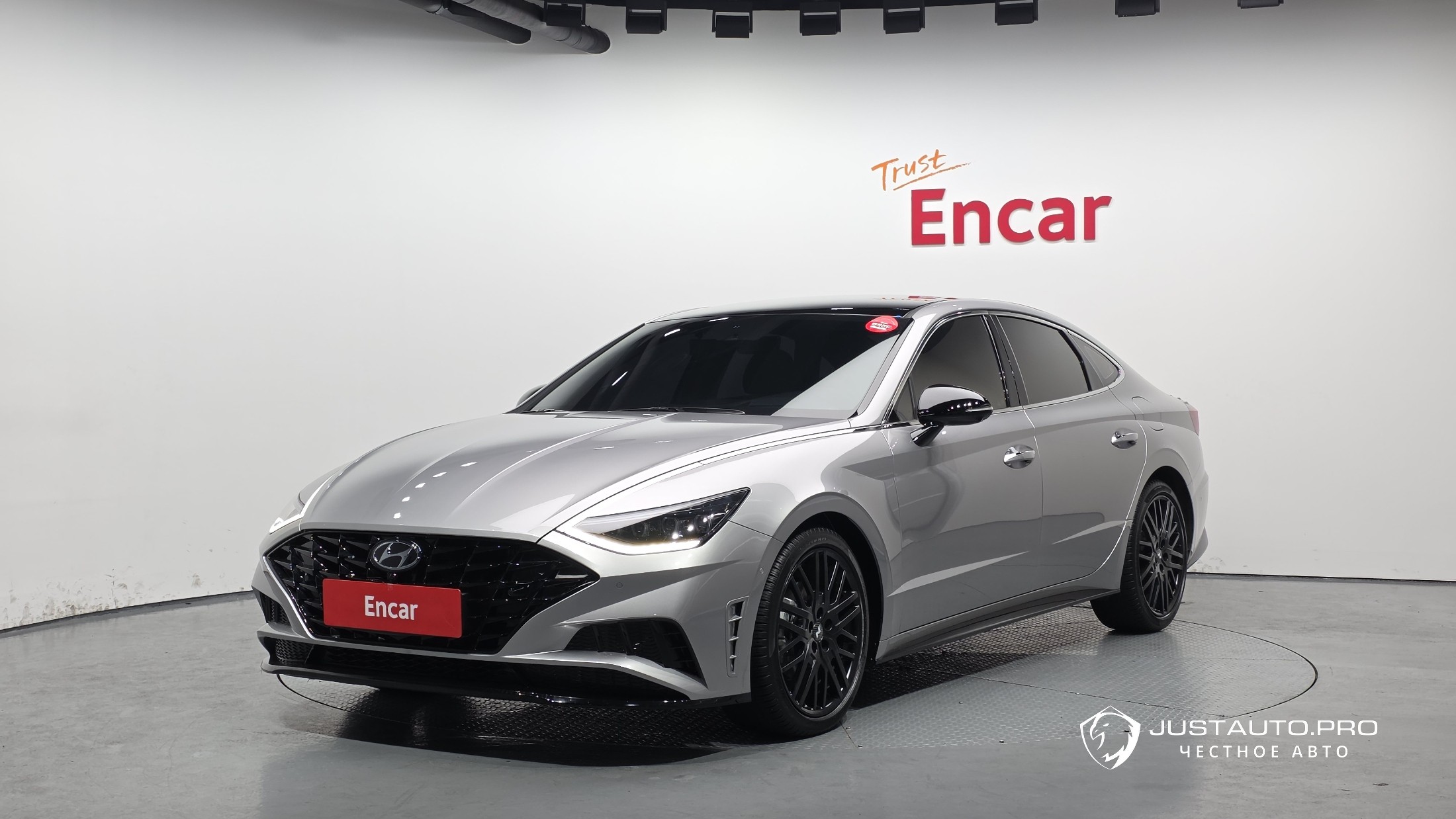 Автомобиль Hyundai Sonata