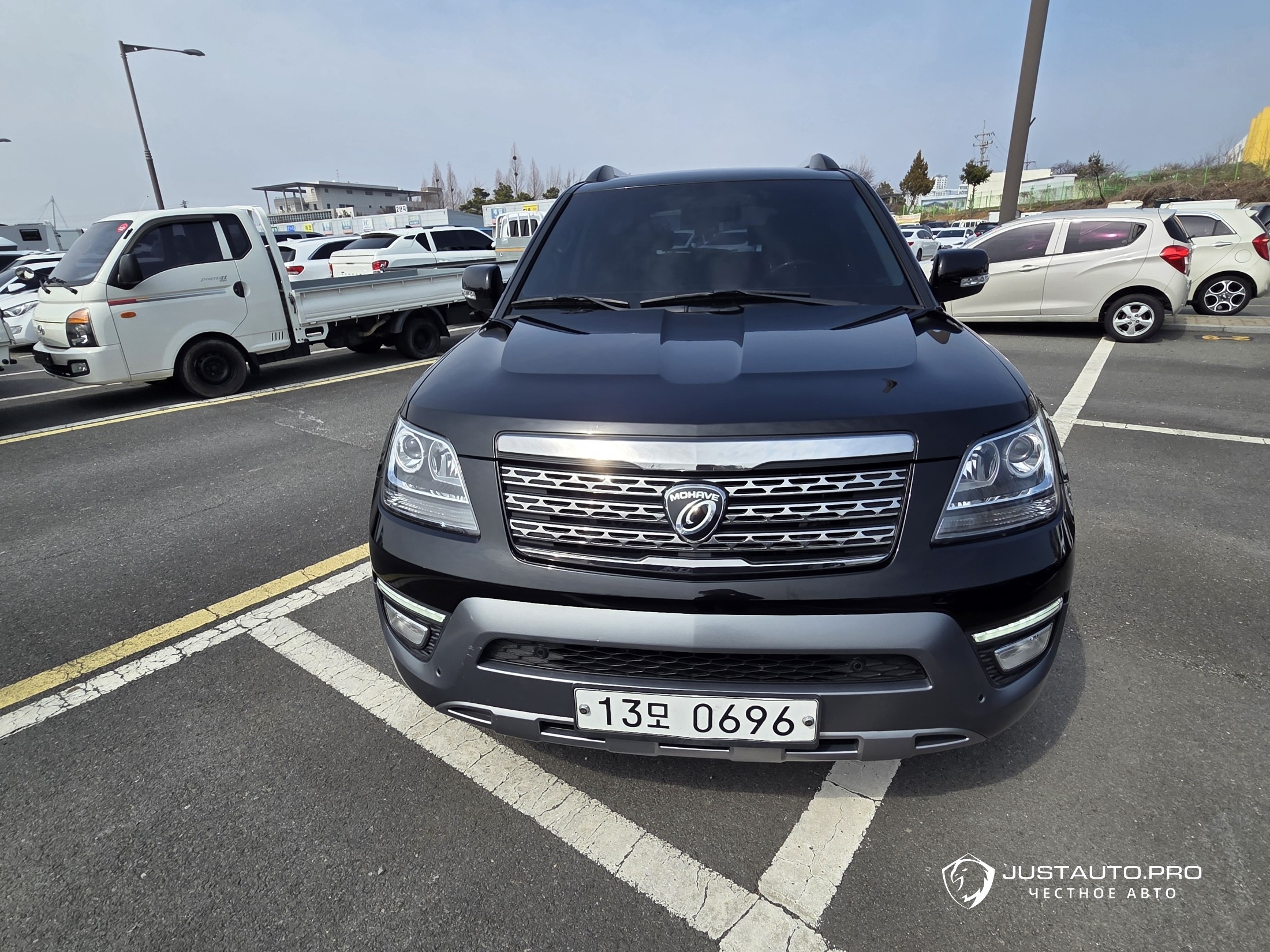 Автомобиль Kia Mohave