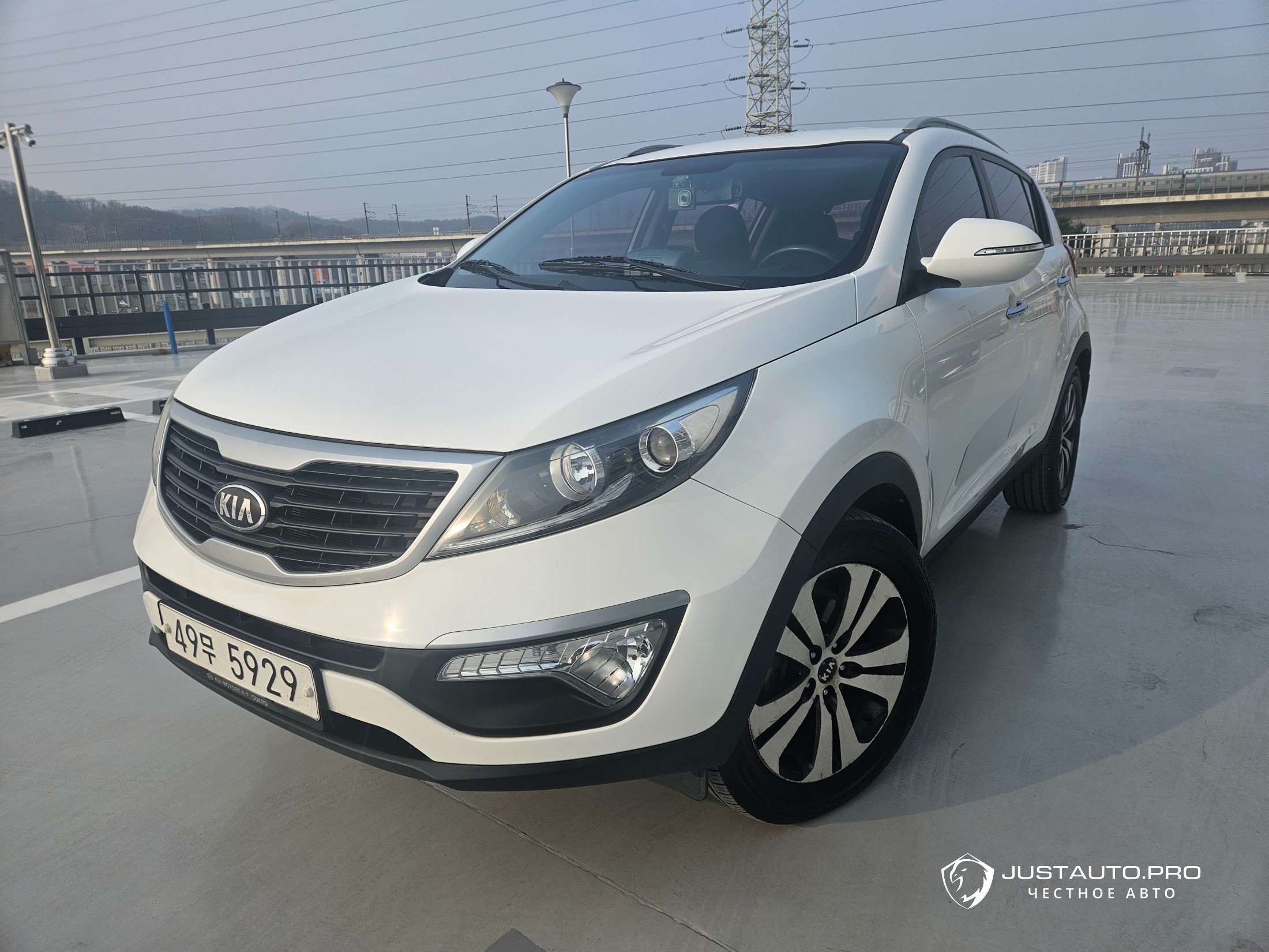 Автомобиль Kia Sportage