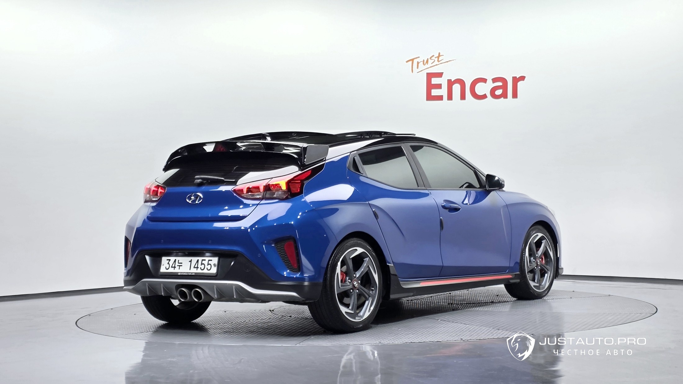 Автомобиль Hyundai Veloster