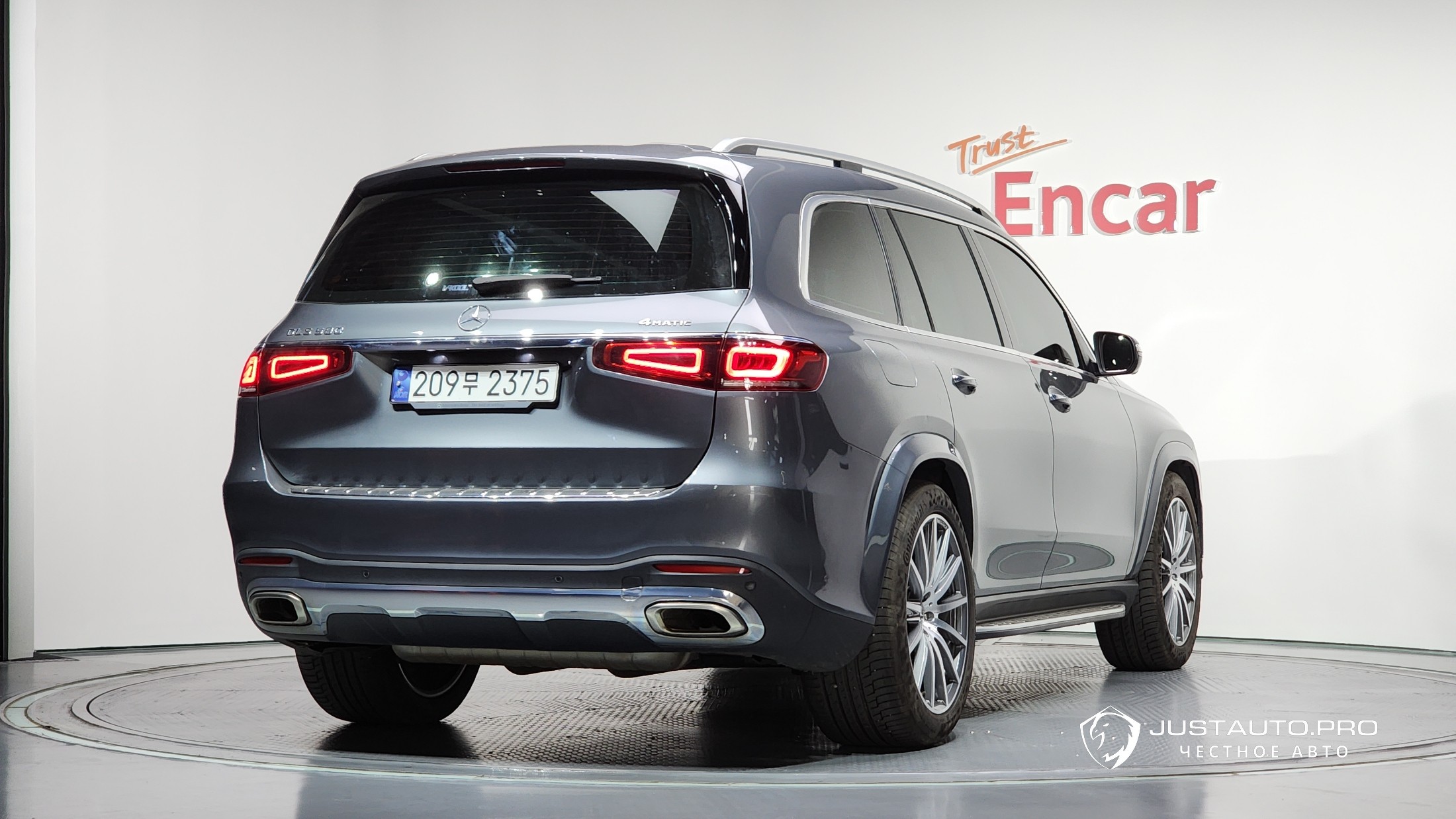 Автомобиль Mercedes-Benz GLS-Class