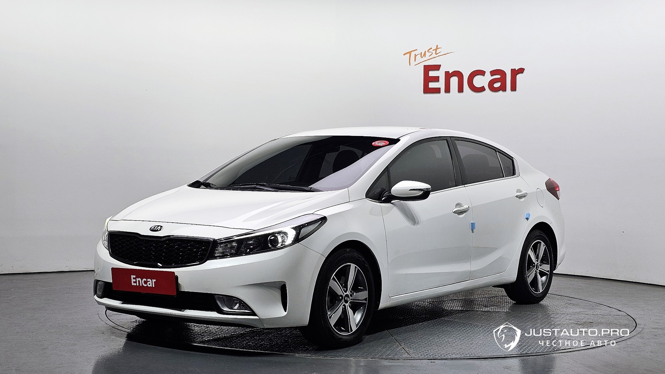 Автомобиль Kia K3