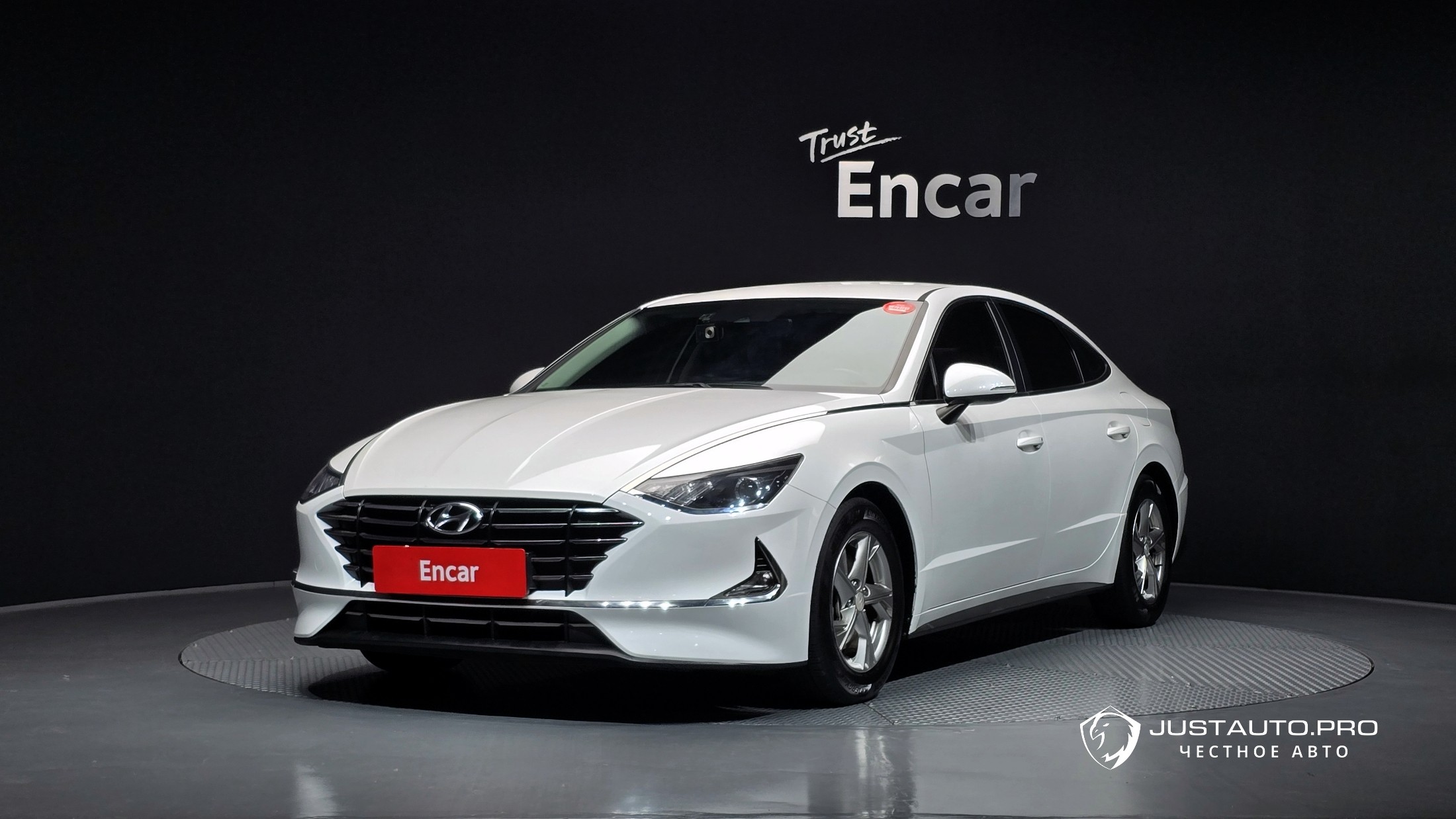 Автомобиль Hyundai Sonata