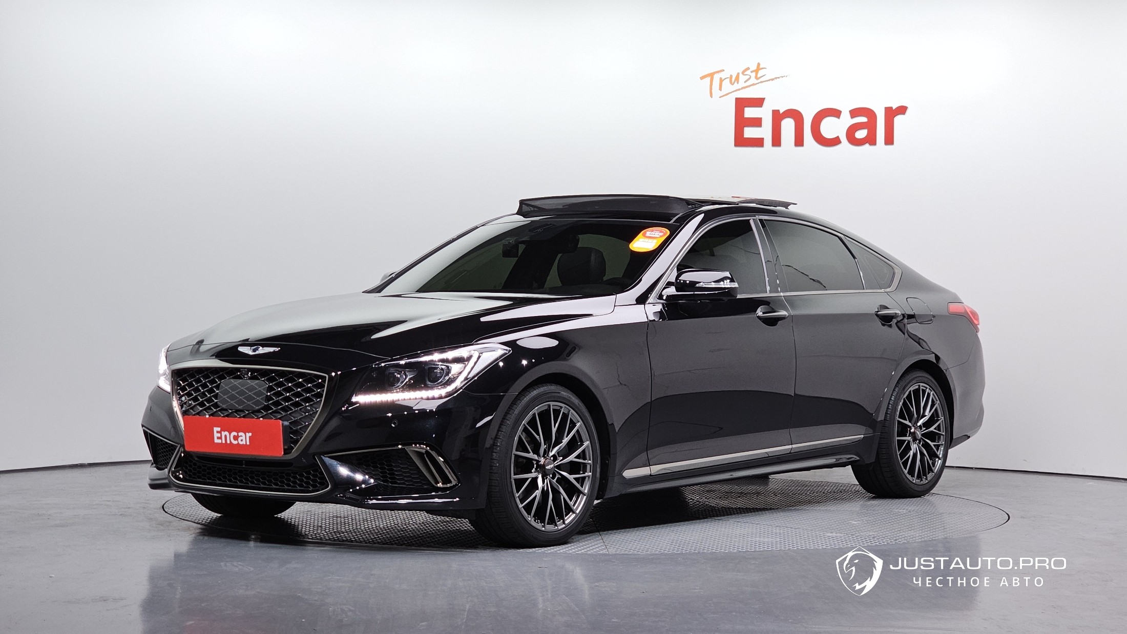 Автомобиль Genesis G80