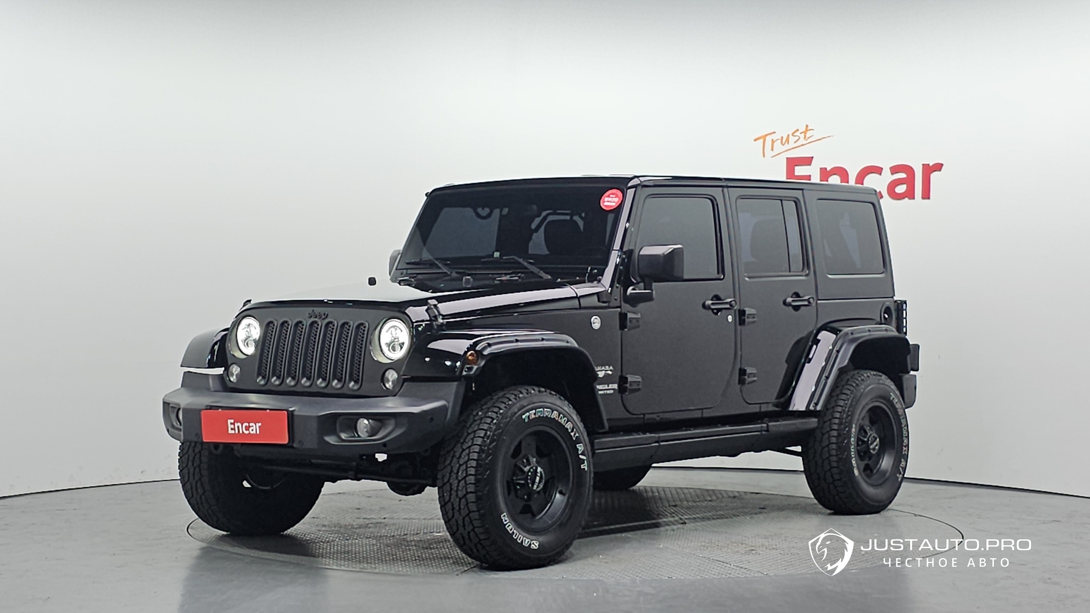 Автомобиль Jeep Wrangler