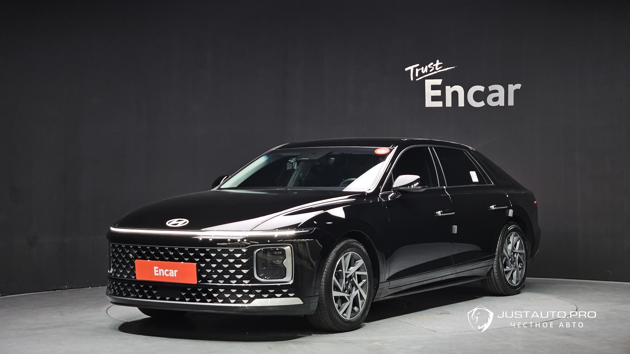 Автомобиль Hyundai Grandeur