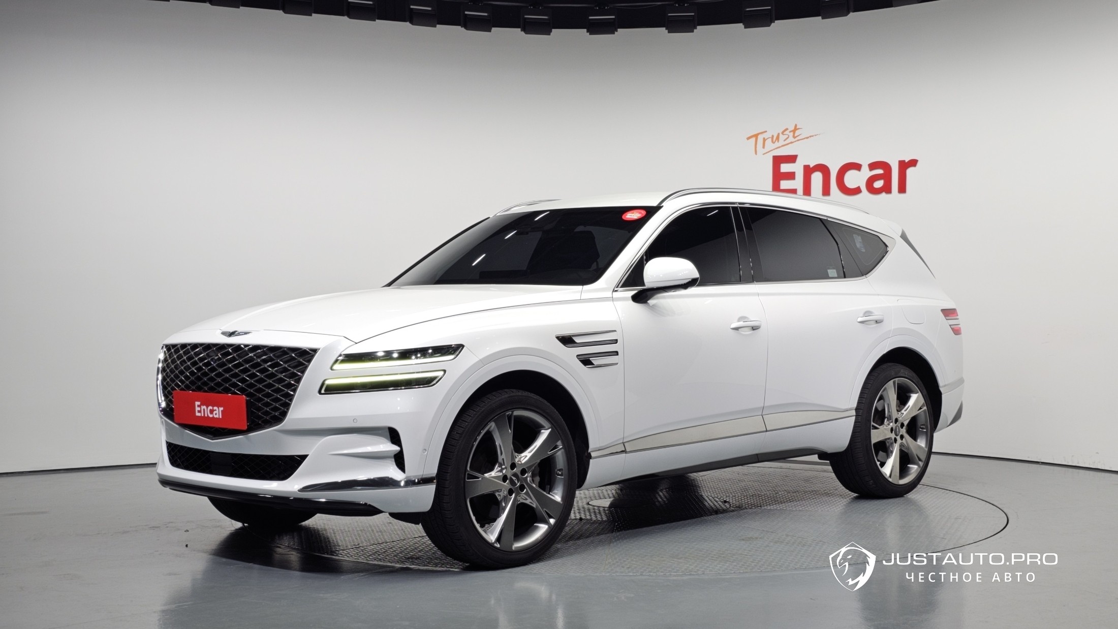 Автомобиль Genesis GV80