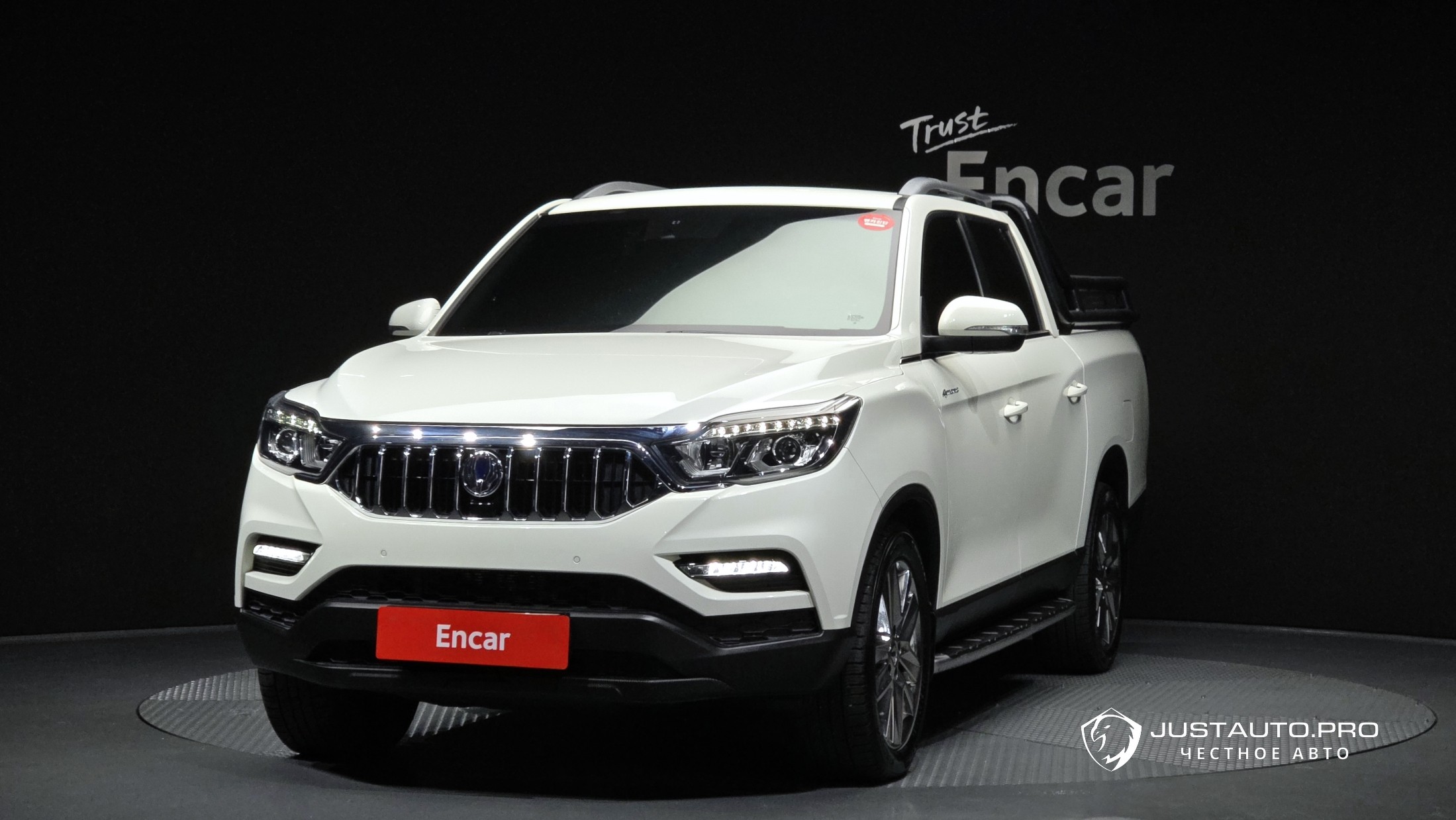 Автомобиль KG_Mobility_Ssangyong Rexton