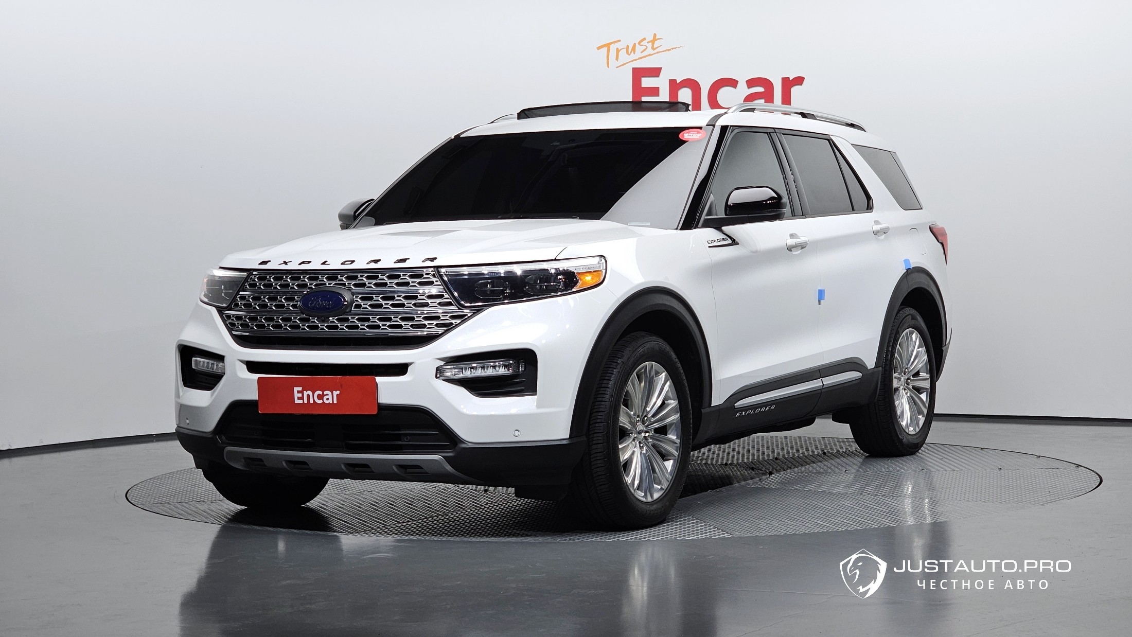 Автомобиль Ford Explorer