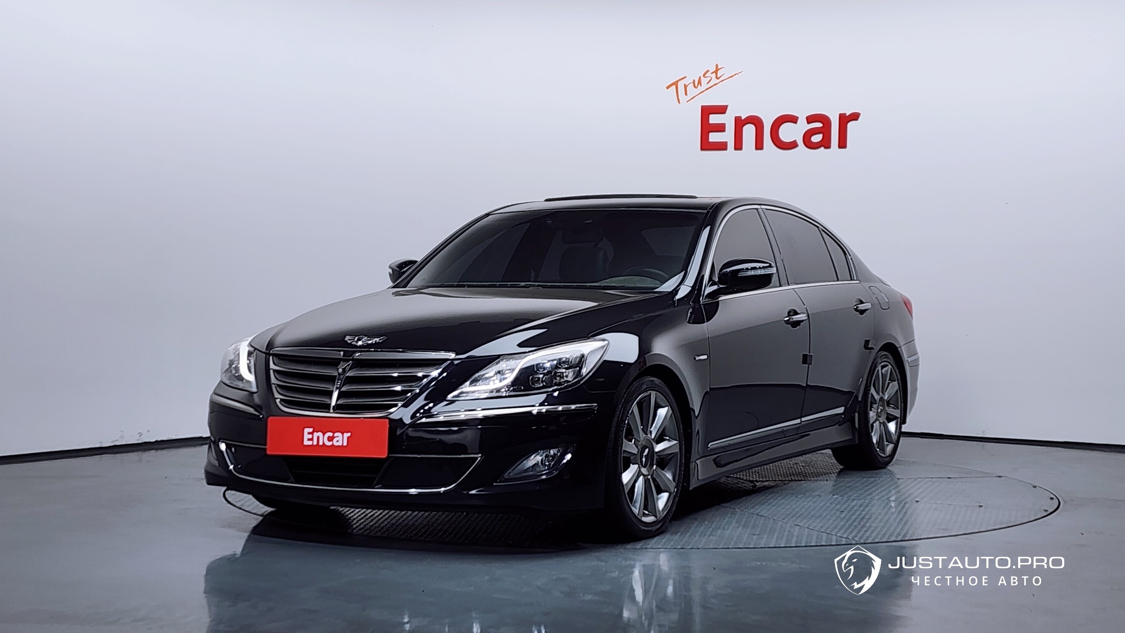 Автомобиль Hyundai Genesis