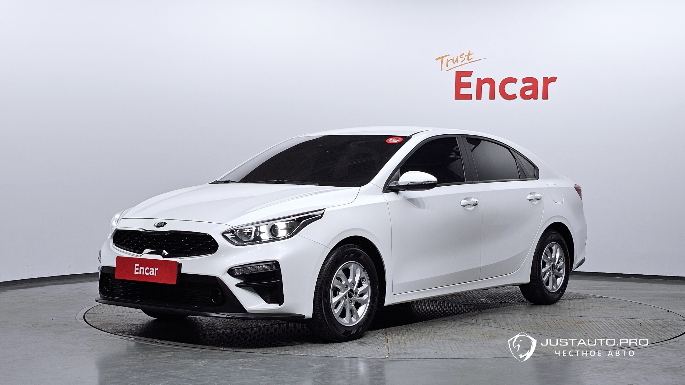 Автомобиль Kia K3