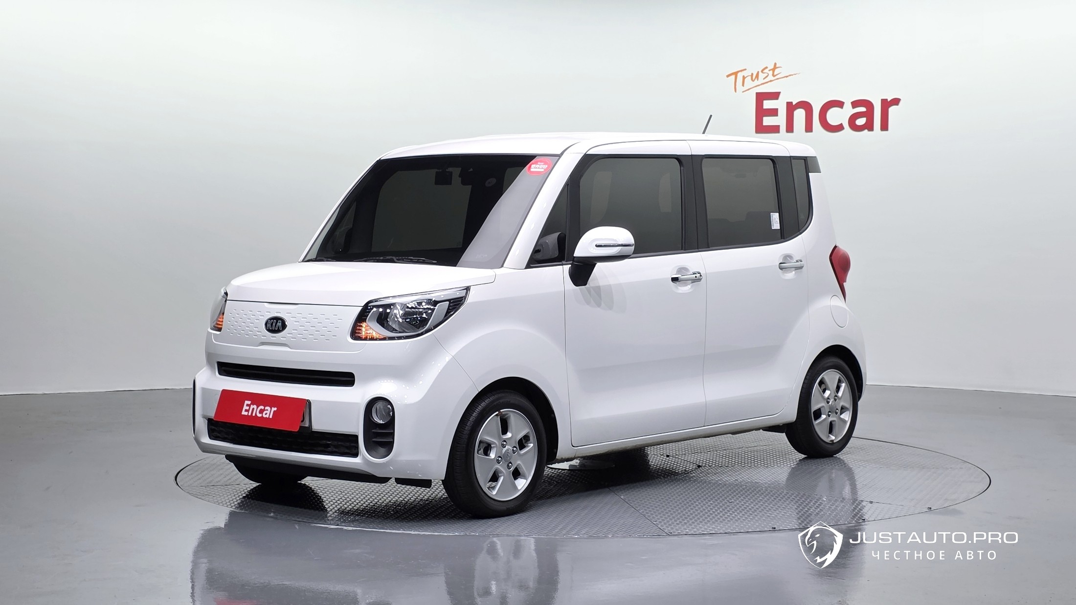 Автомобиль Kia RAY