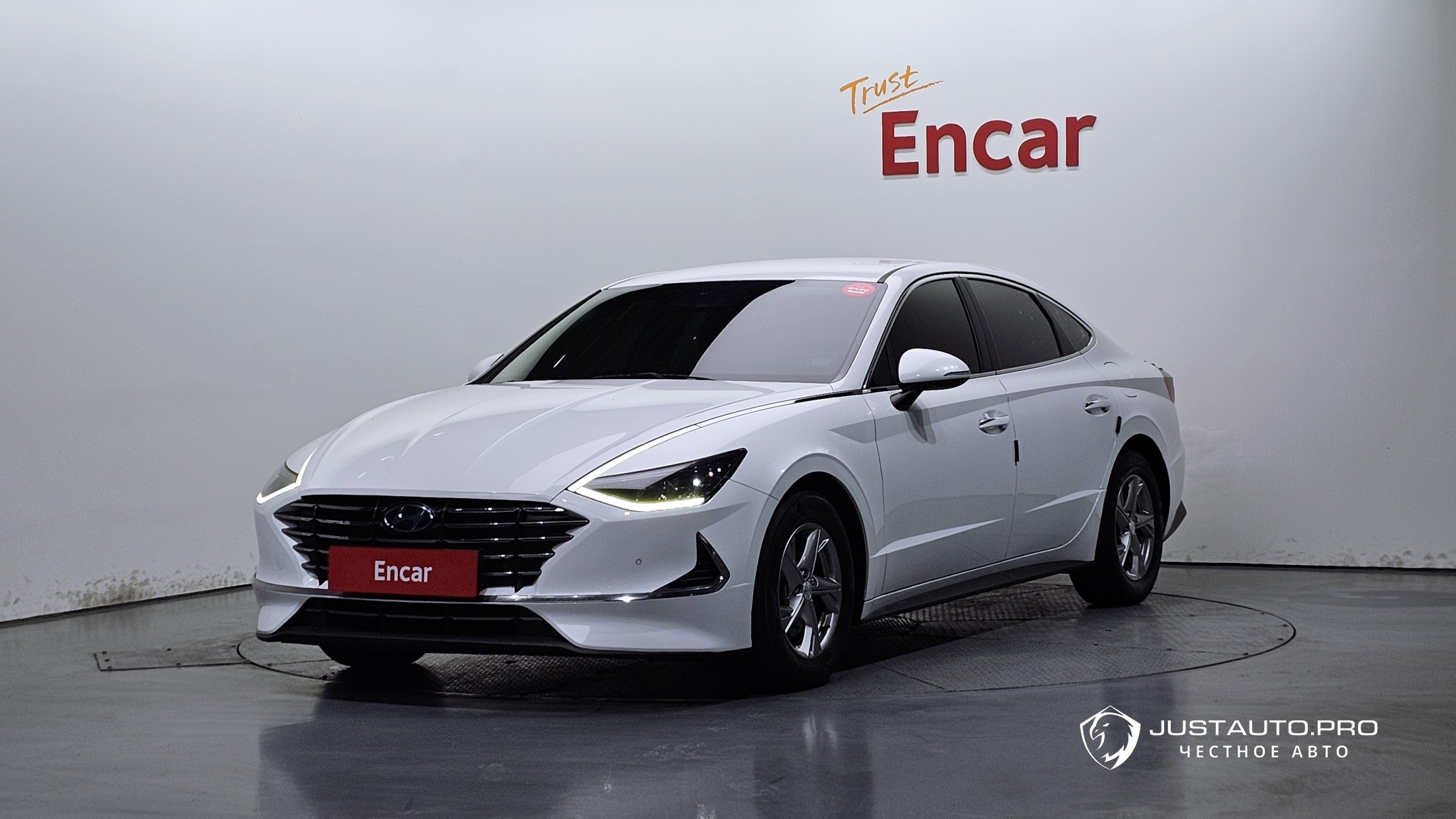 Автомобиль Hyundai Sonata