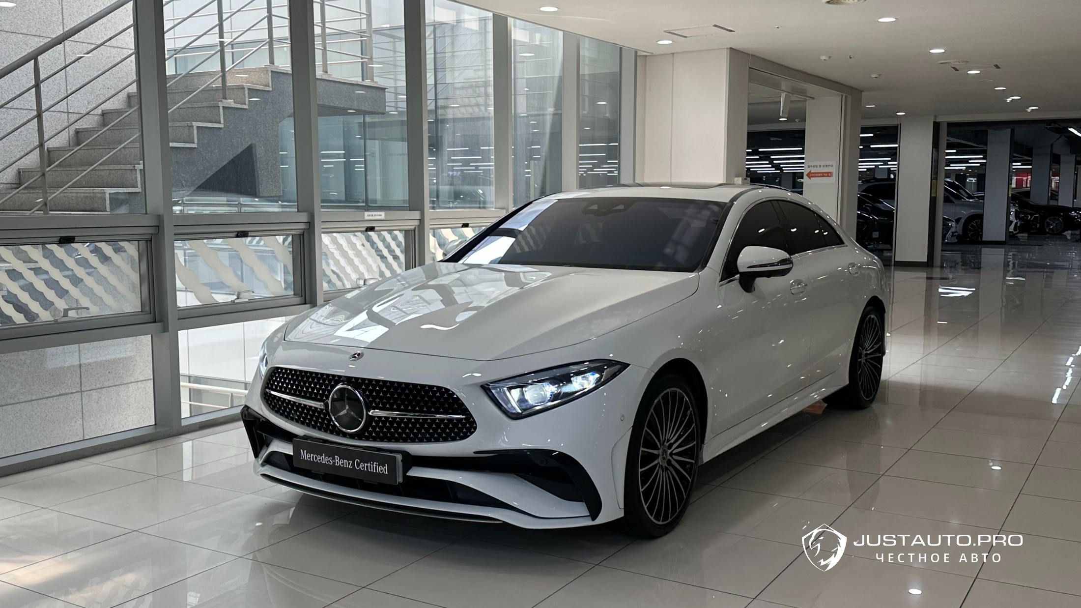 Автомобиль Mercedes-Benz CLS-Class