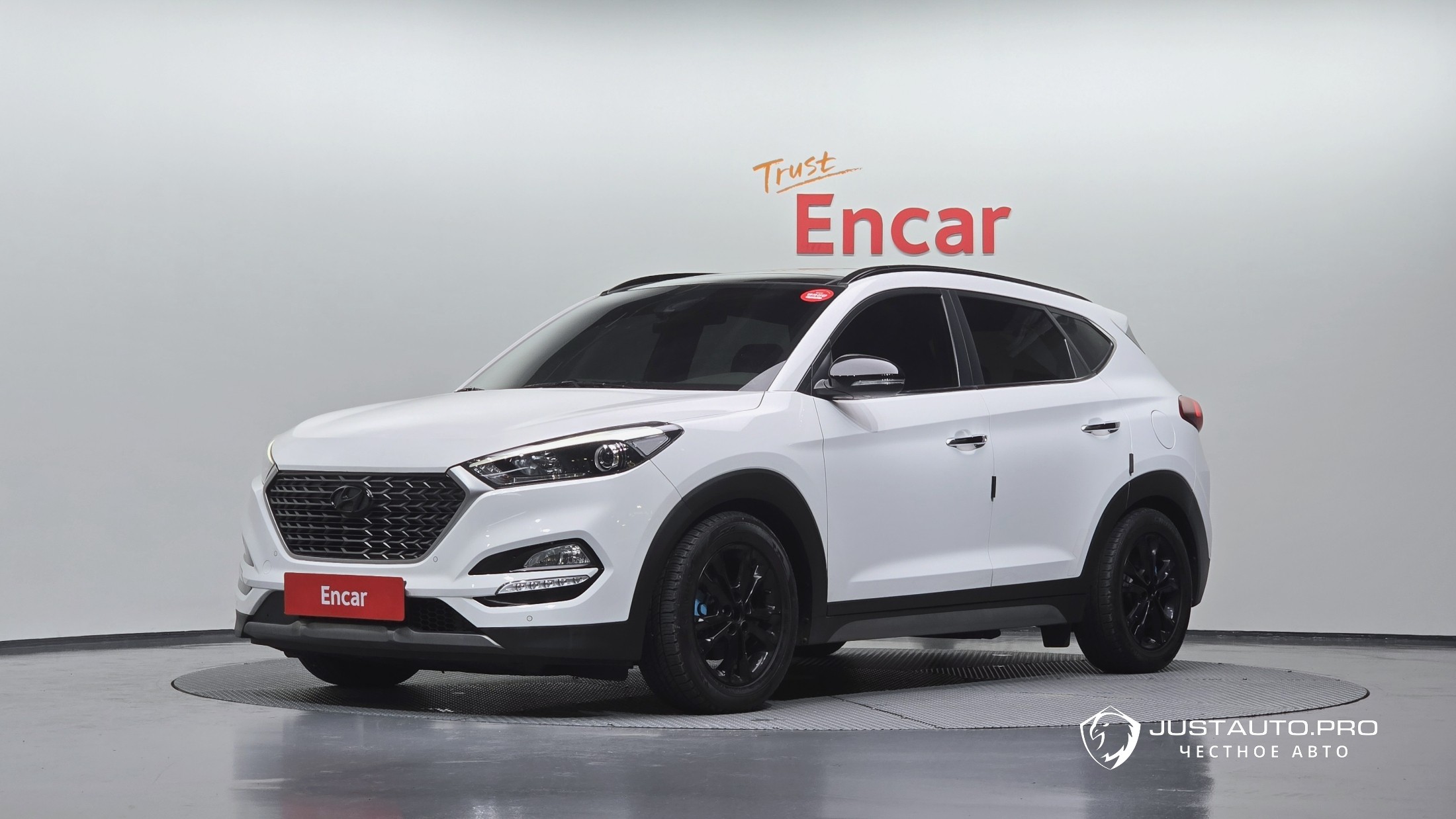 Автомобиль Hyundai Tucson