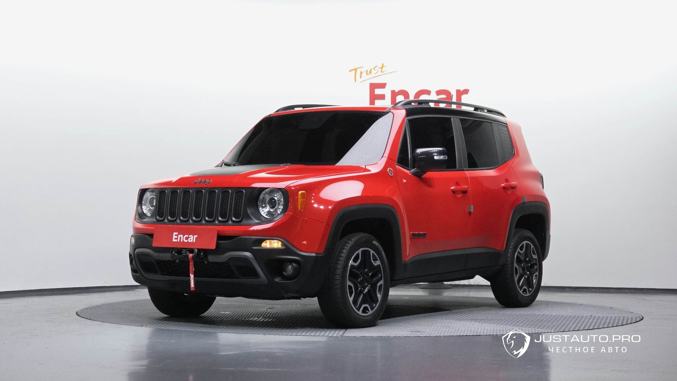 Автомобиль Jeep Renegade