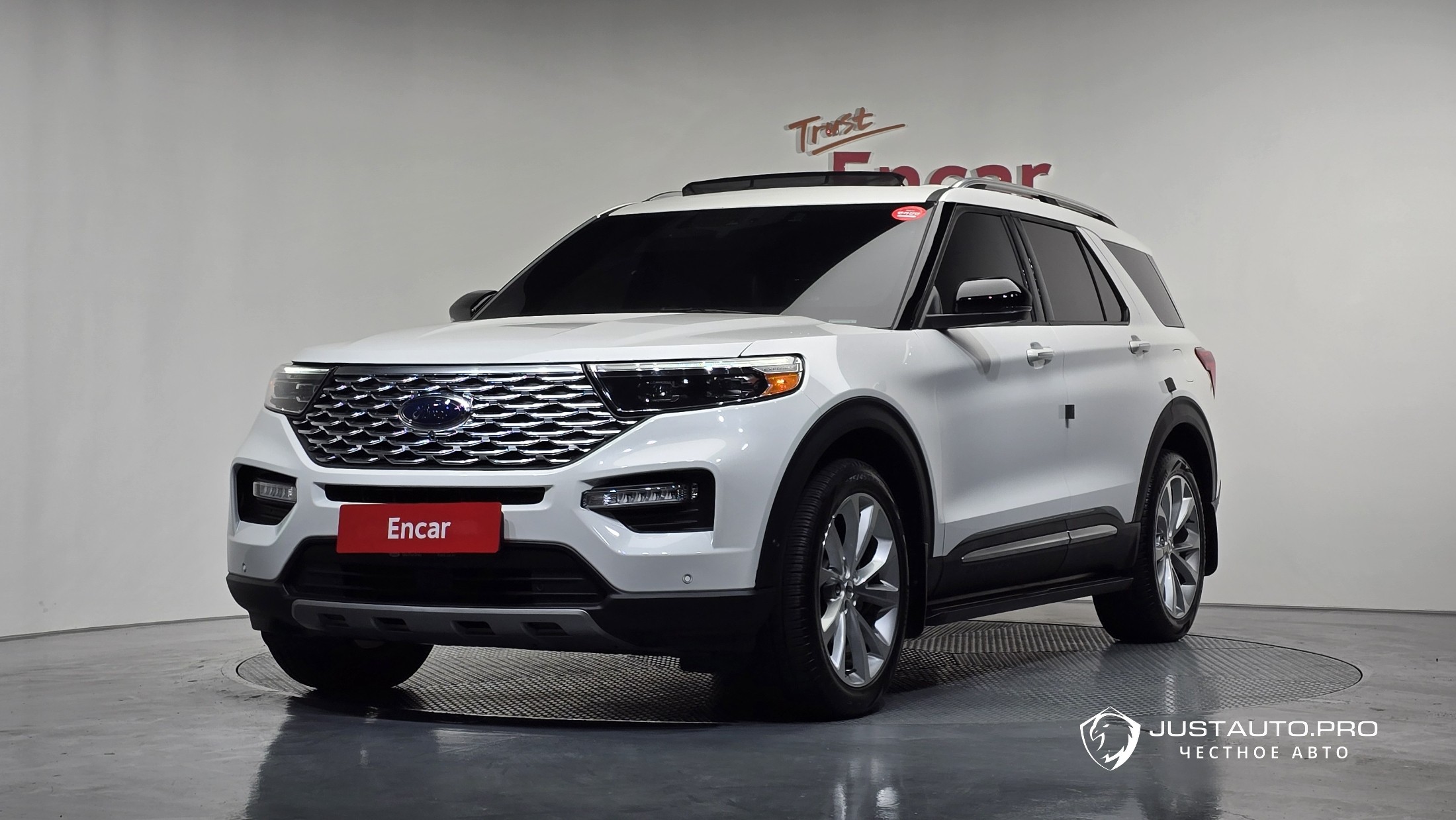 Автомобиль Ford Explorer