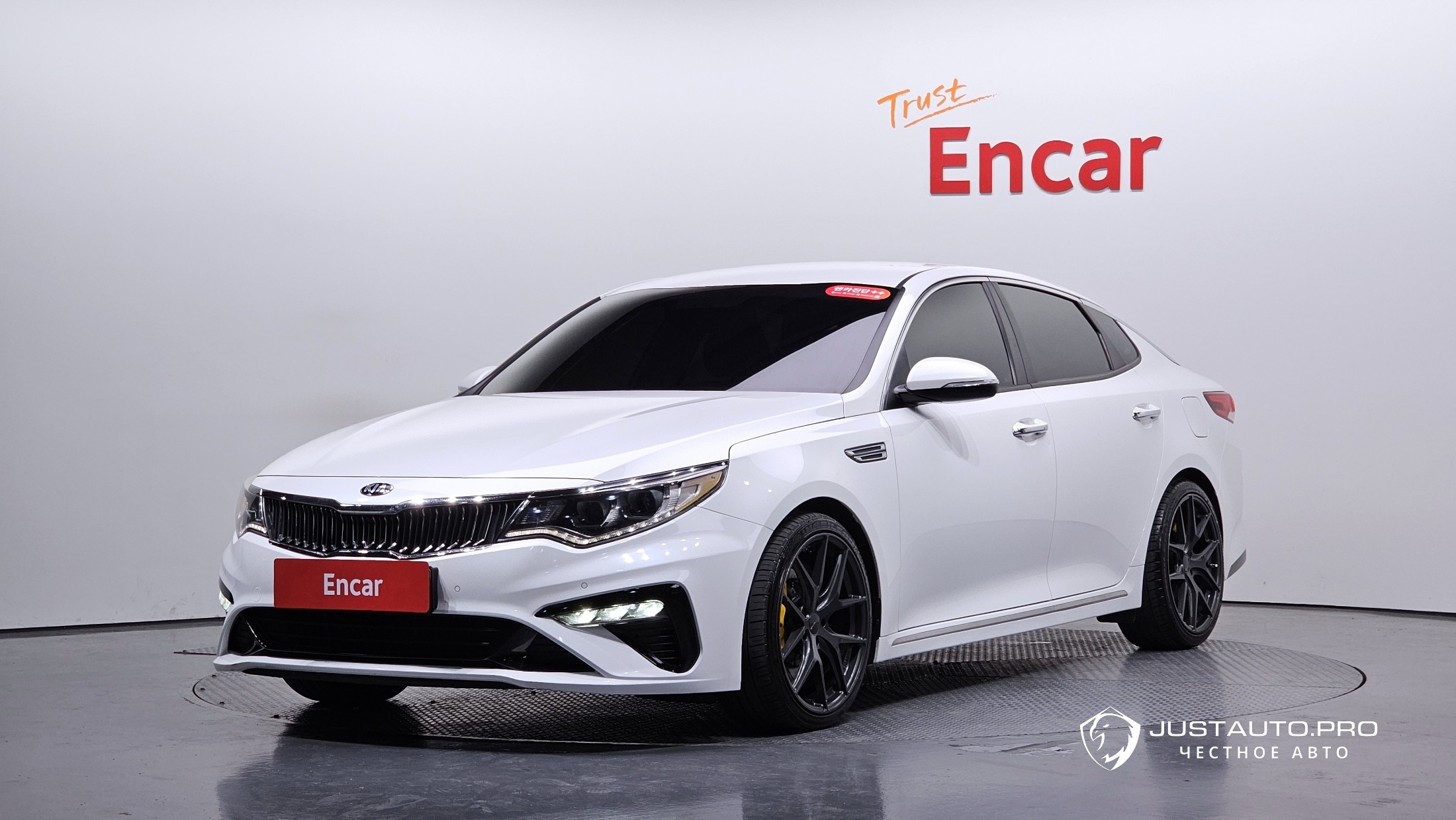 Автомобиль Kia K5