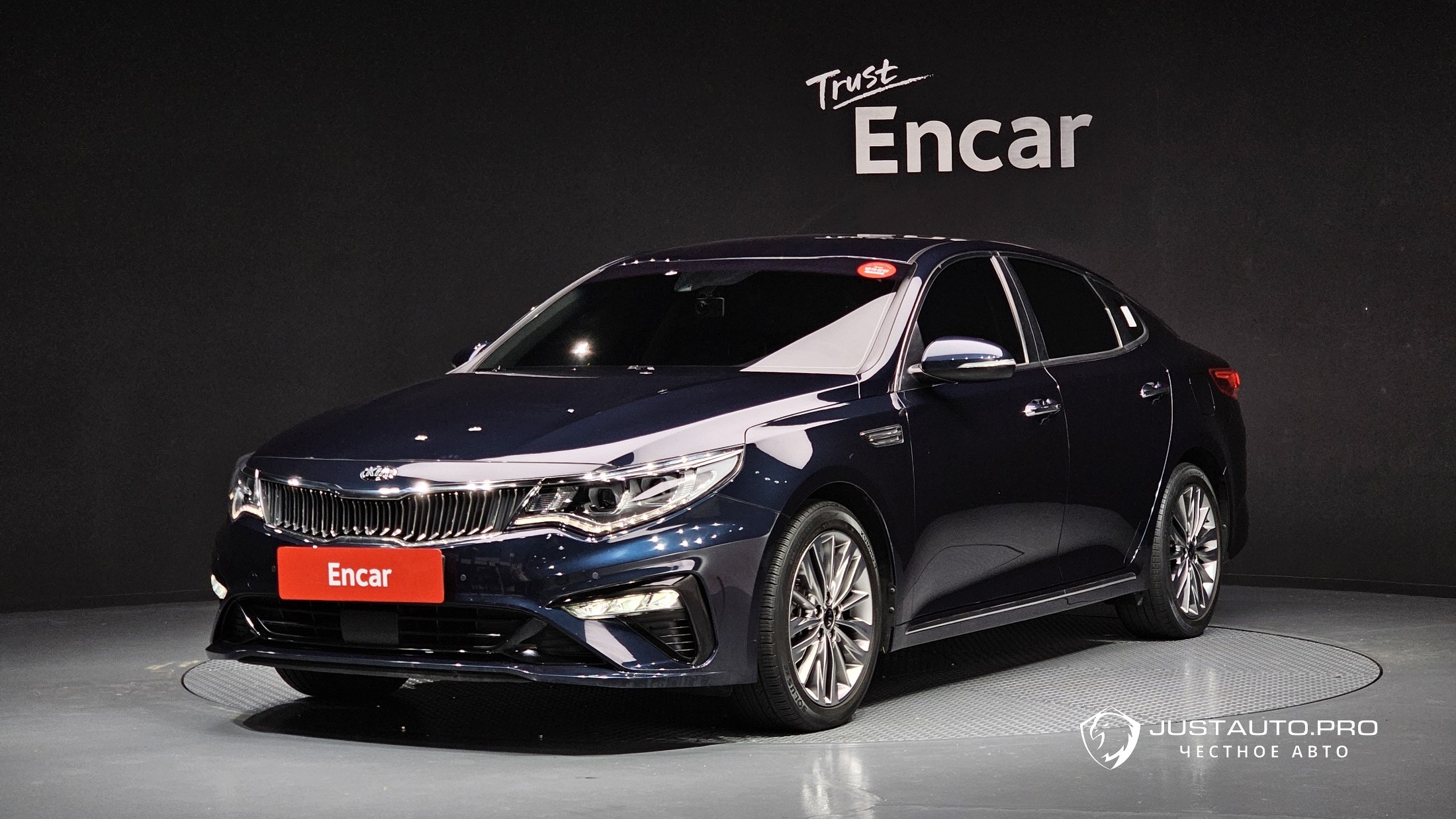 Автомобиль Kia K5
