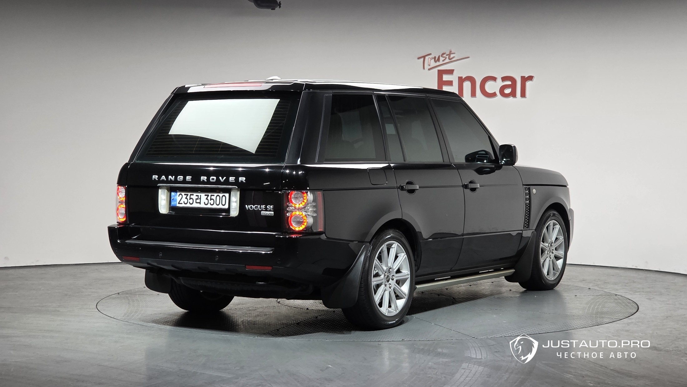 Автомобиль Land Rover Range Rover