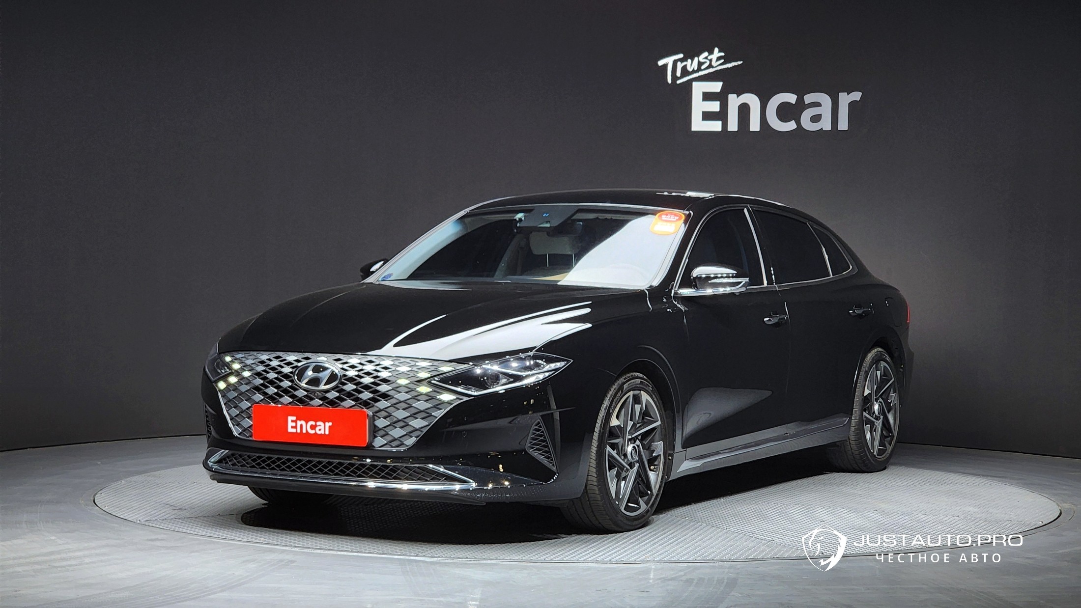 Автомобиль Hyundai Grandeur