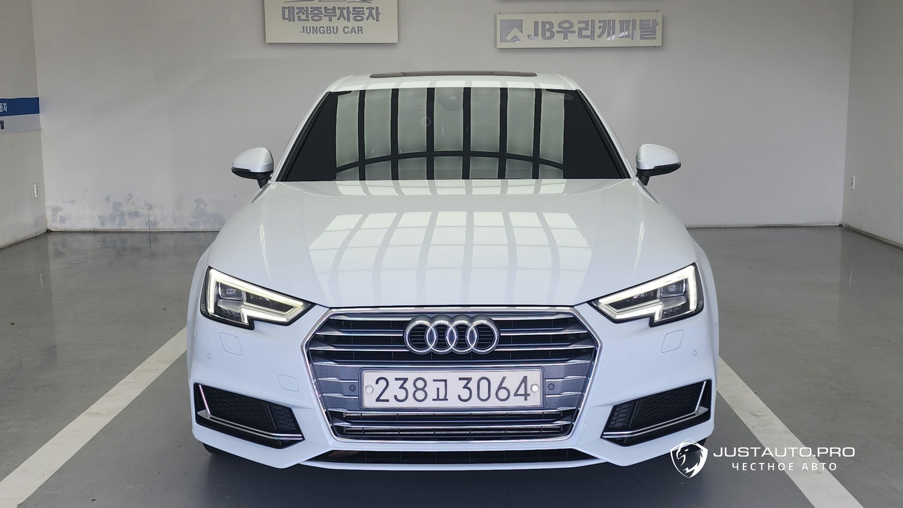 Автомобиль Audi A4