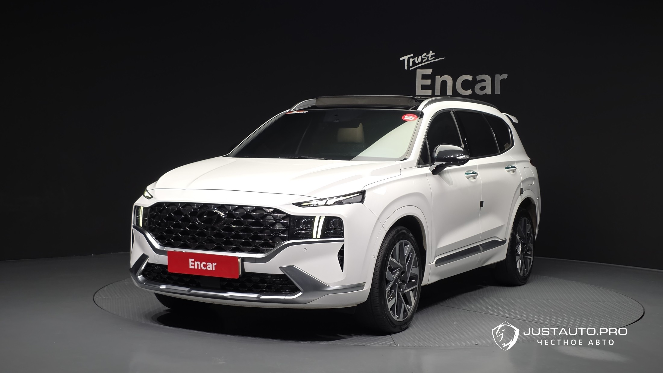 Автомобиль Hyundai Santafe