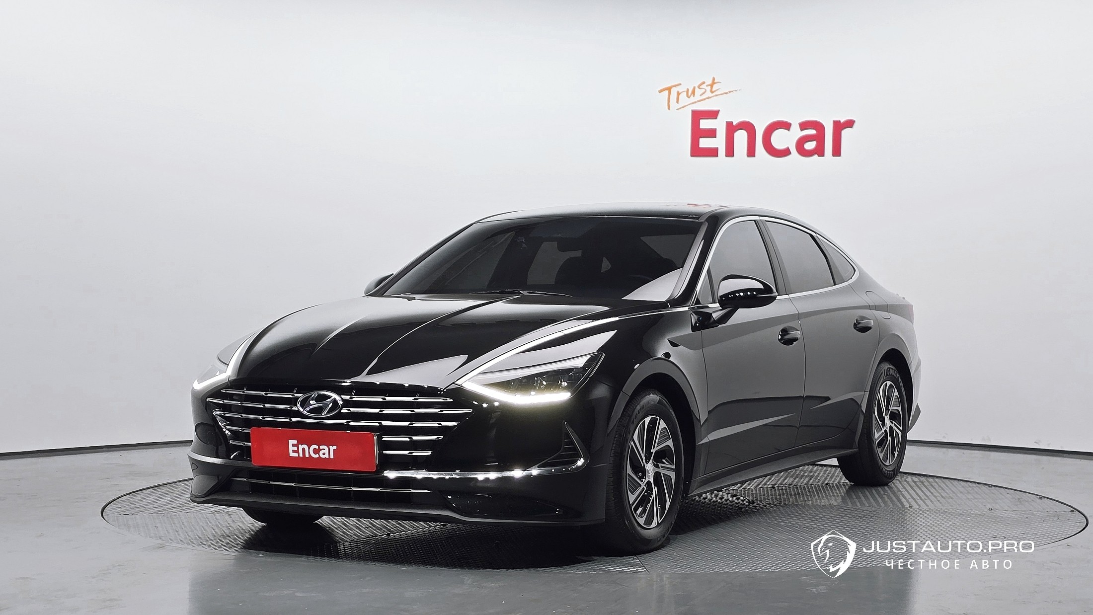 Автомобиль Hyundai Sonata