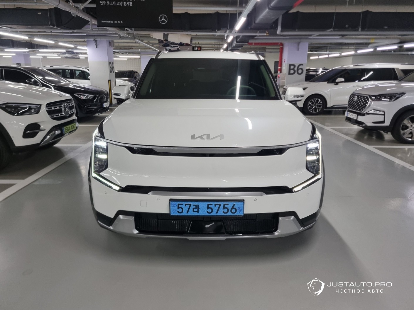 Автомобиль Kia EV9