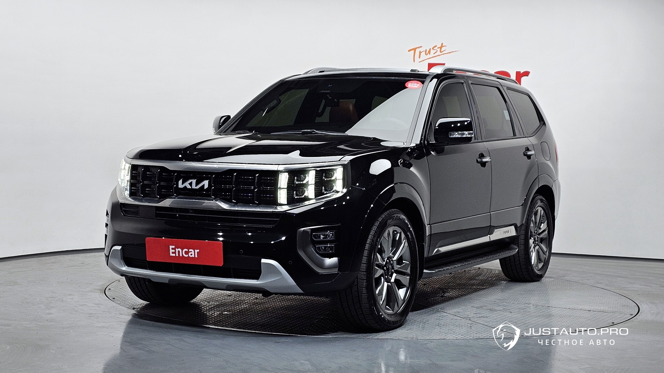 Автомобиль Kia Mohave