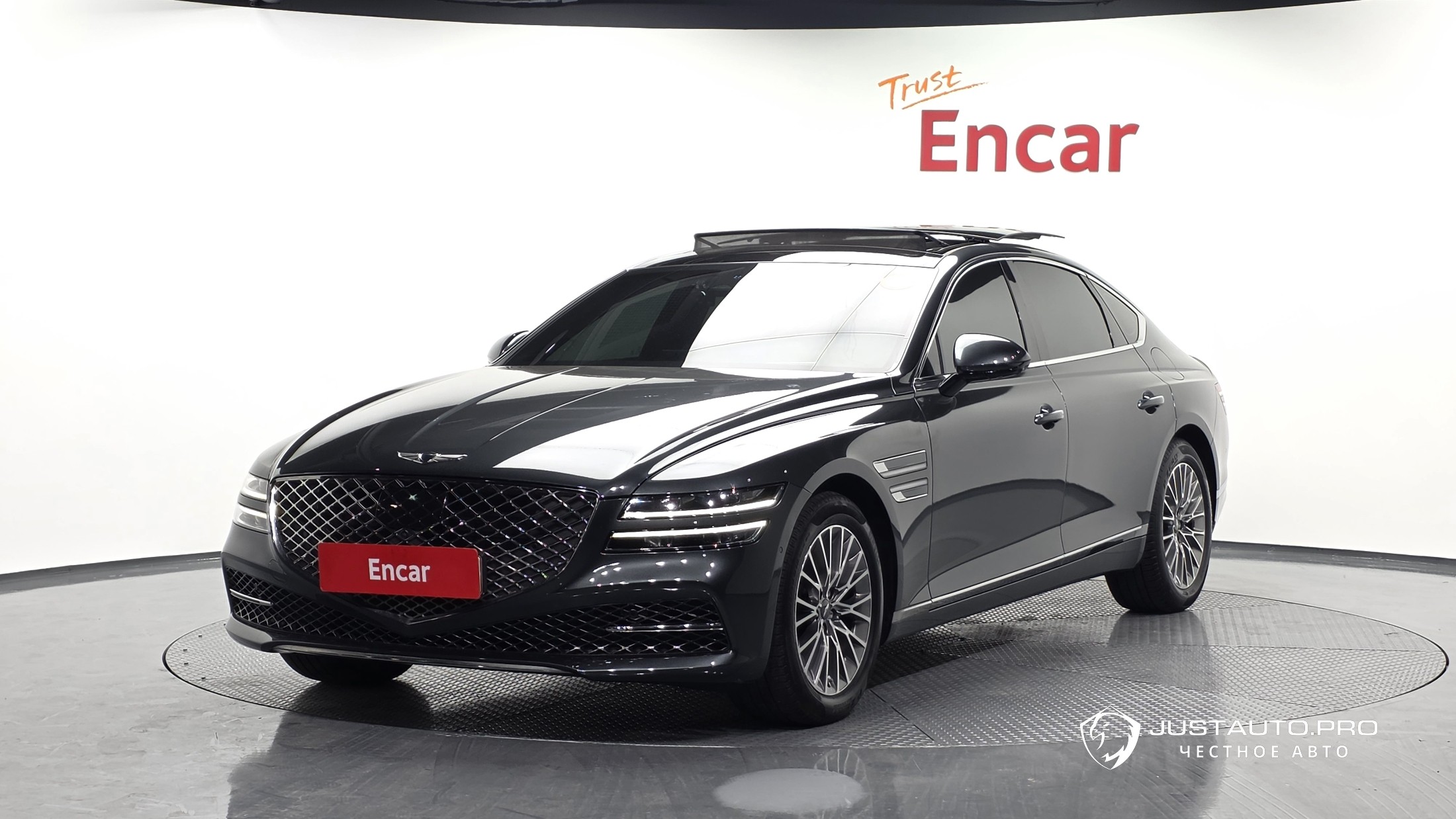 Автомобиль Genesis G80