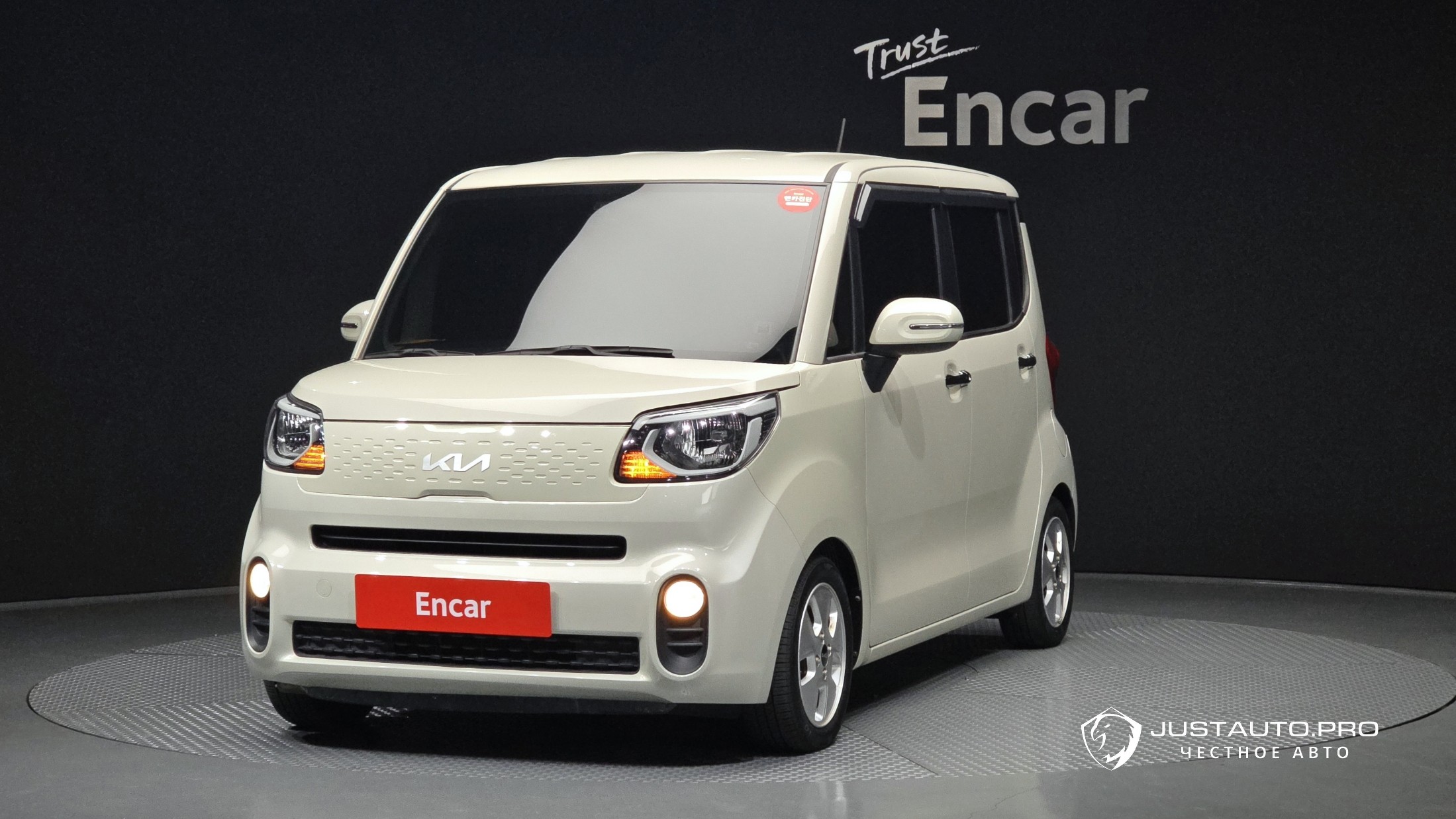 Автомобиль Kia RAY